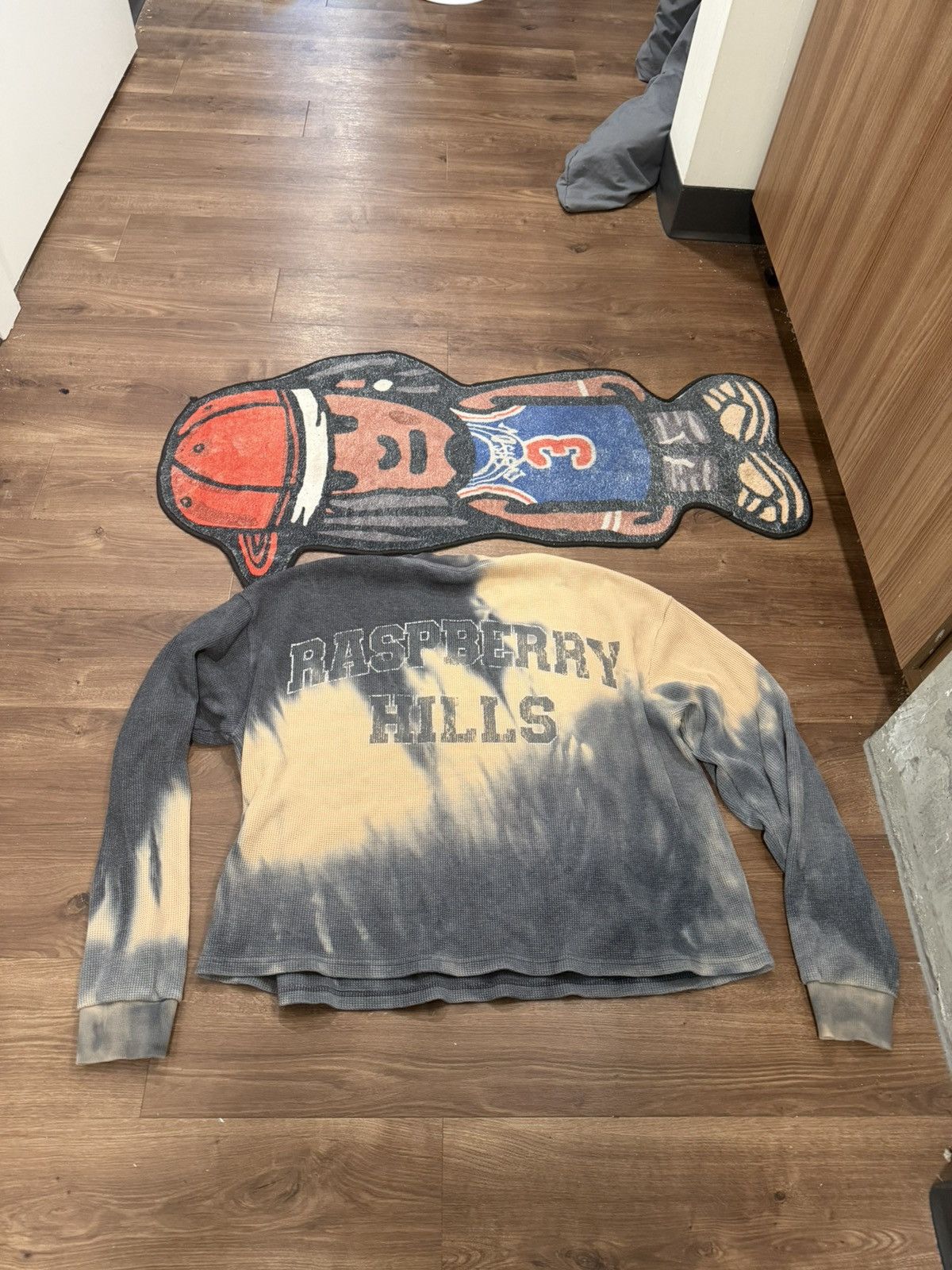 The GV Gallery The GV Gallery “Raspberry Hills” Thermal Longsleeve Size US M / EU 48-50 / 2 - 4 Thumbnail