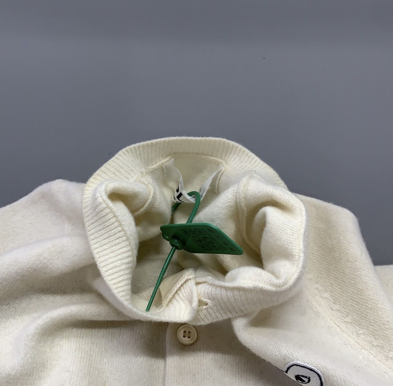 Comme des Garcons Comme des Garçons Play White Knit Cardigan for Women 0079 Size M / US 6-8 / IT 42-44 - 5 Thumbnail