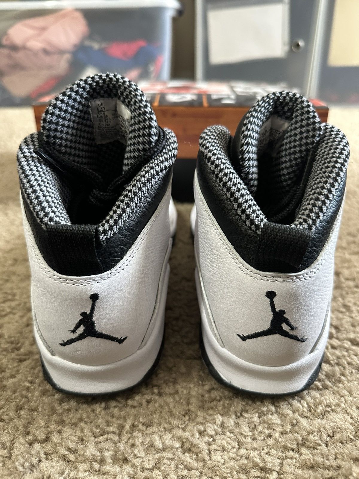 Jordan Brand Size 6.5 - Jordan 10 Retro Steel (2025) (GS) (IB7359-104) Size US 6.5 / EU 39-40 - 4 Thumbnail