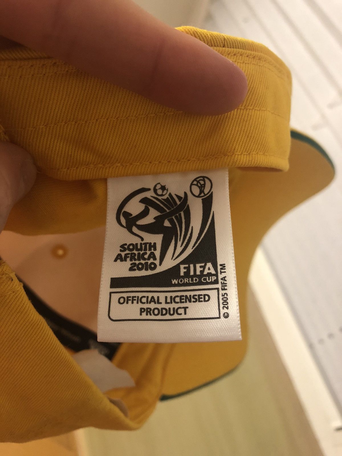 Adidas × Vintage RARE FIFA WORLD CUP 2010 SOUTH AFRICA SOCCER FOOTBALL HAT Size ONE SIZE - 4 Thumbnail