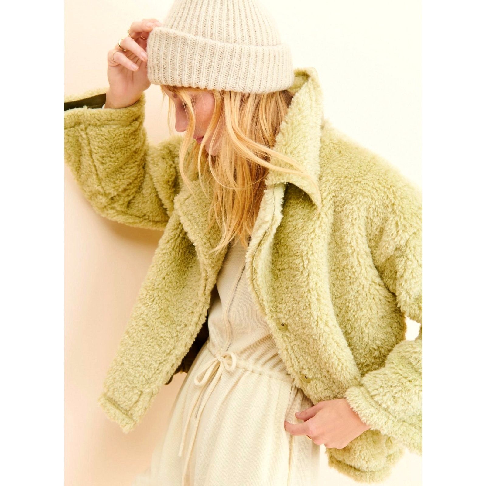 Free People Free People Moon River Sherpa Collared Jacket Pale Lime S Size S / US 4 / IT 40 - 4 Thumbnail