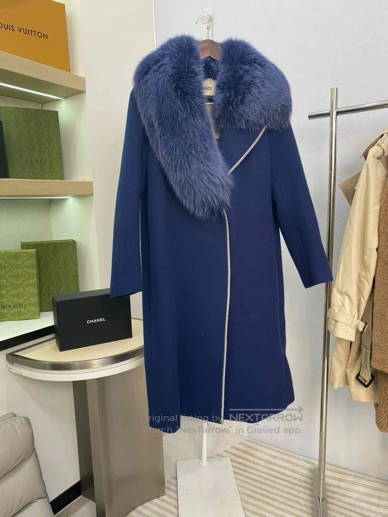Fendi Fendi Blue Fox Fur Collar Long Coat Size XS / US 0-2 / IT 36-38 - 1 Thumbnail