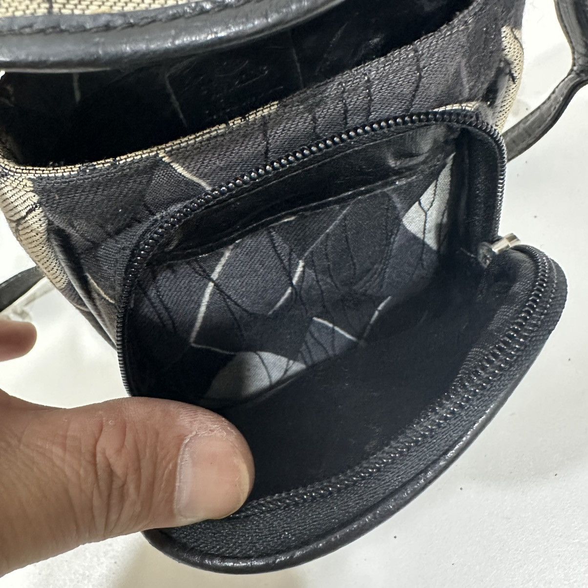 Vivienne Westwood ‼️YES‼️ VIVIENNE WESTWOOD LONDON SMALL SHOULDER & BELT BAG Size ONE SIZE - 18 Thumbnail