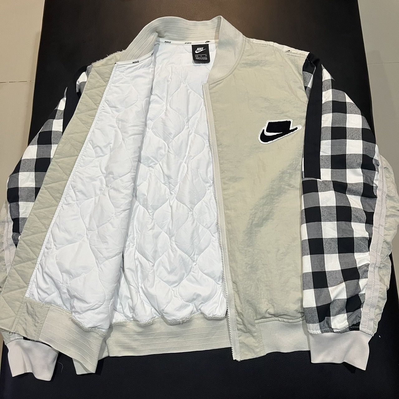Nike Nike Sportswear Bomber Jacket Beige Size US XL / EU 56 / 4 - 10 Thumbnail