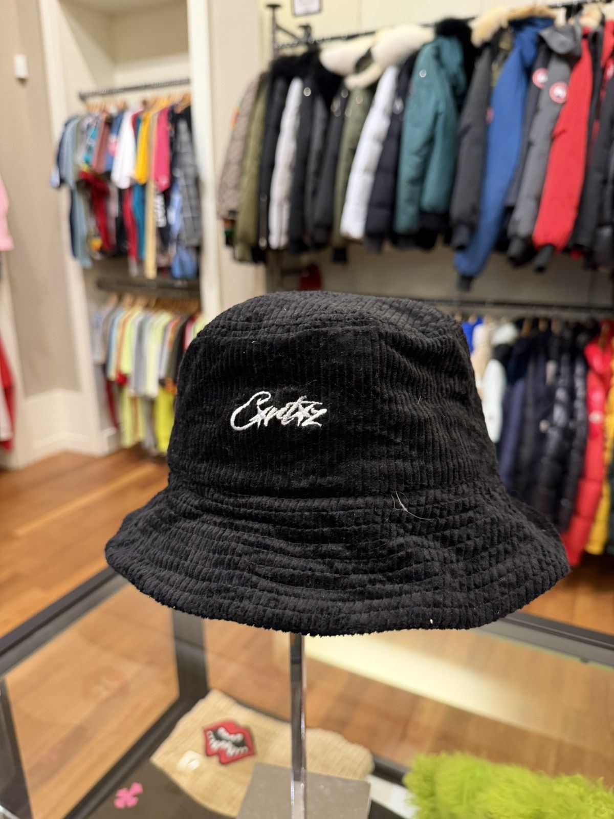 Corteiz Corteiz Corduroy Bucket Hat Size ONE SIZE - 1 Thumbnail