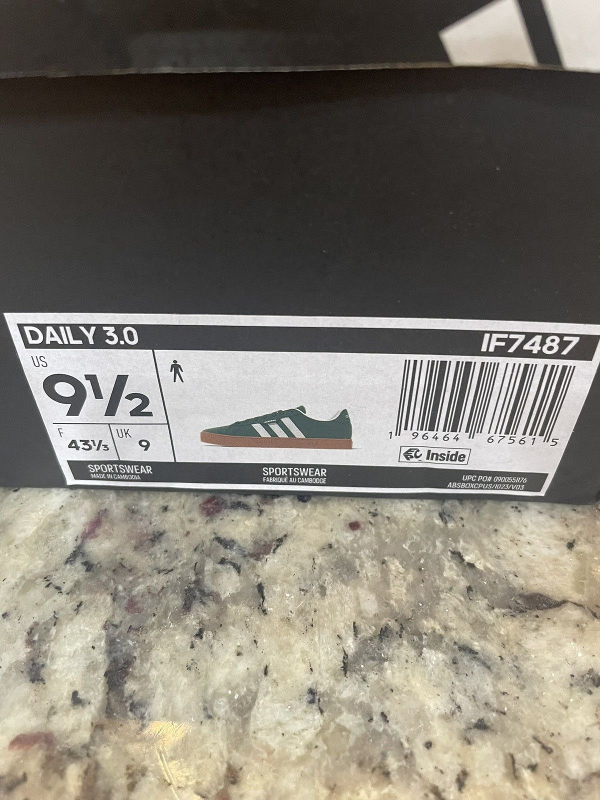 Adidas adidas Daily 3.0 Collegiate Men's Green Gum Size 9 1/2 Size US 9.5 / EU 42-43 - 6 Thumbnail