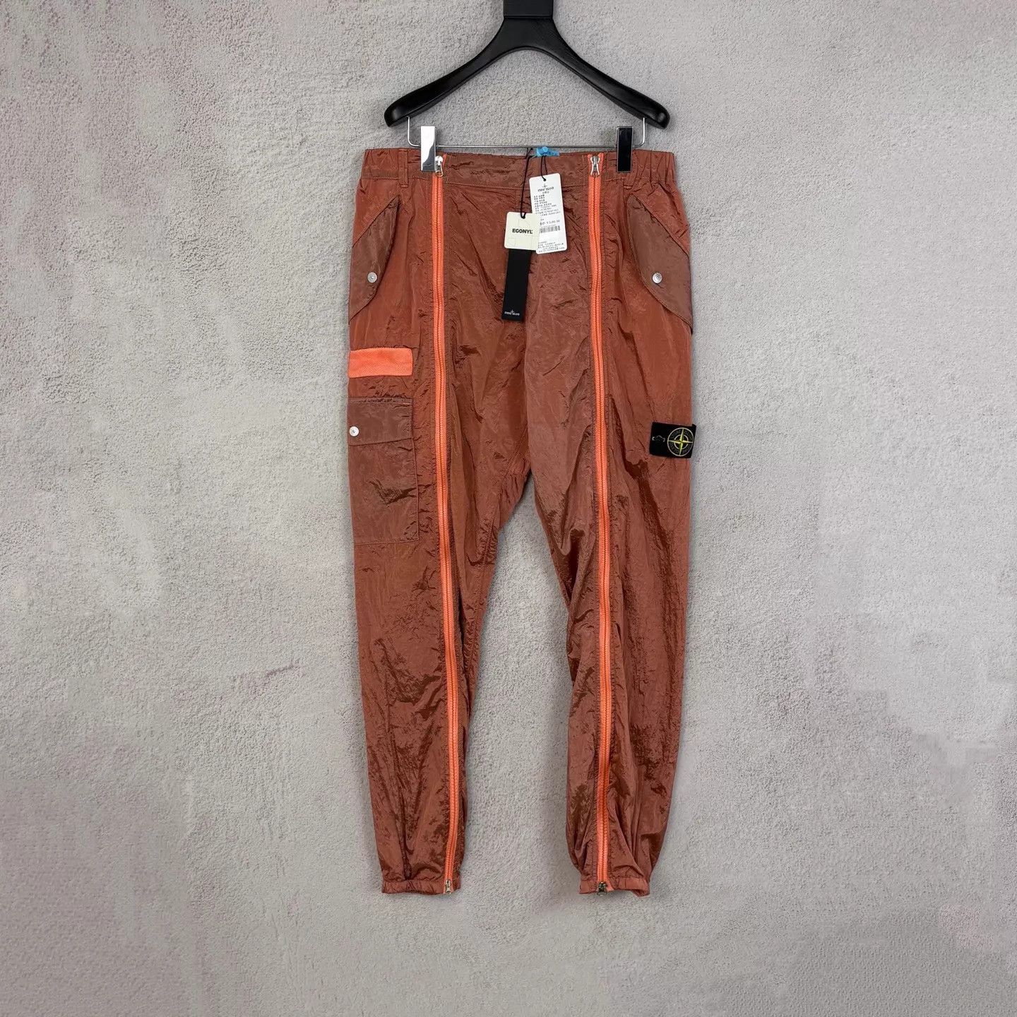 Stone Island Stone Island Metallic Nylon Pink Zip Pants 36 99 Size US 36 / EU 52 - 1 Thumbnail