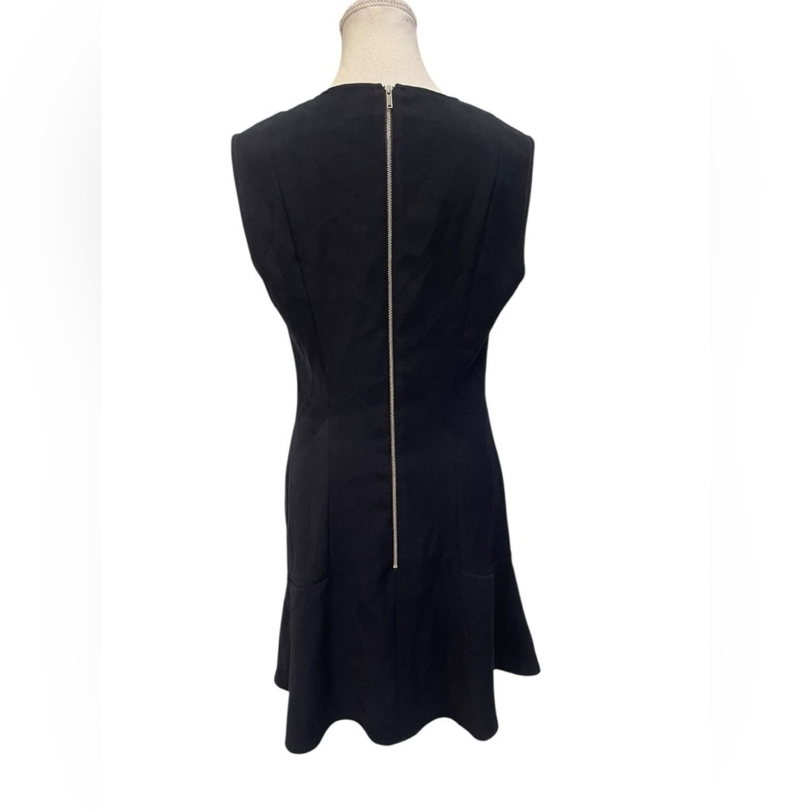 Louis Vuitton Louis Vuitton Uniforms Women’s Blue Sleeveless Lined Dress Size ONE SIZE - 4 Thumbnail