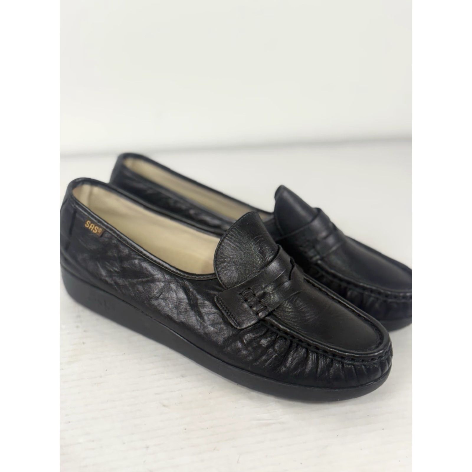 SAS SAS Penny Loafers Women's Leather Loafers Casual Slip-On Size 10.5MW Black USA Size US 10.5 / IT 40.5 - 4 Thumbnail