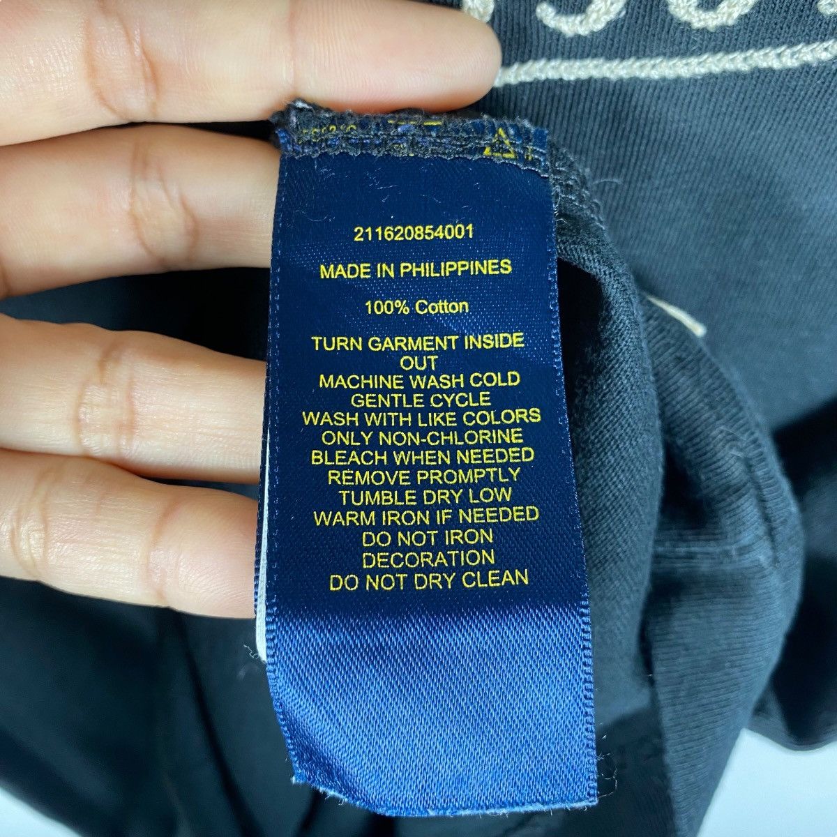Polo Ralph Lauren × Ralph Lauren POLO RALPH LAUREN Logo Graphic Faded Tee Shirt Small Size Size S / US 4 / IT 40 - 7 Thumbnail