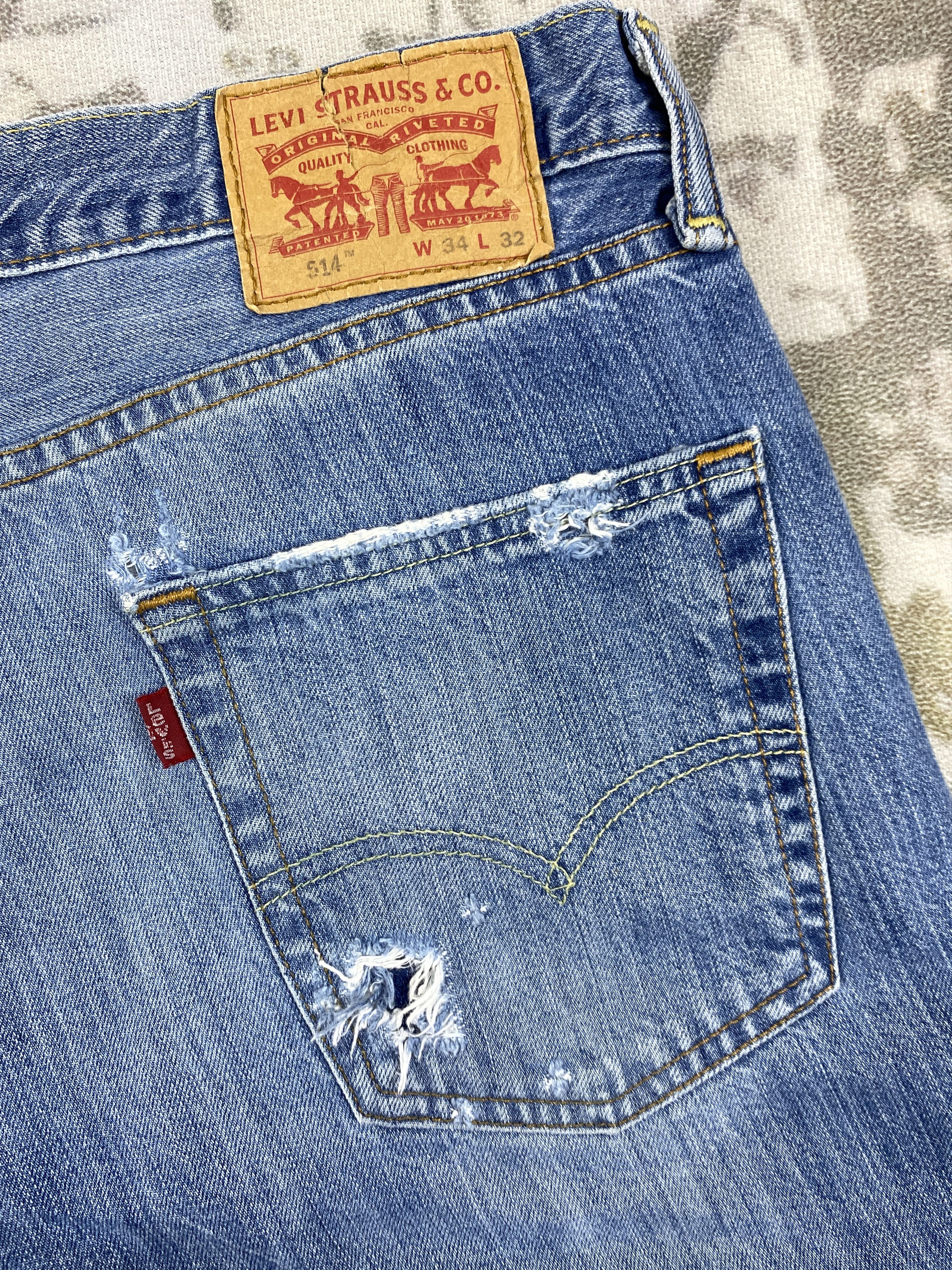 Levi's Distressed Blue Vintage Levi's 514 35x32 Denim -SJ133 Size US 35 - 13 Thumbnail