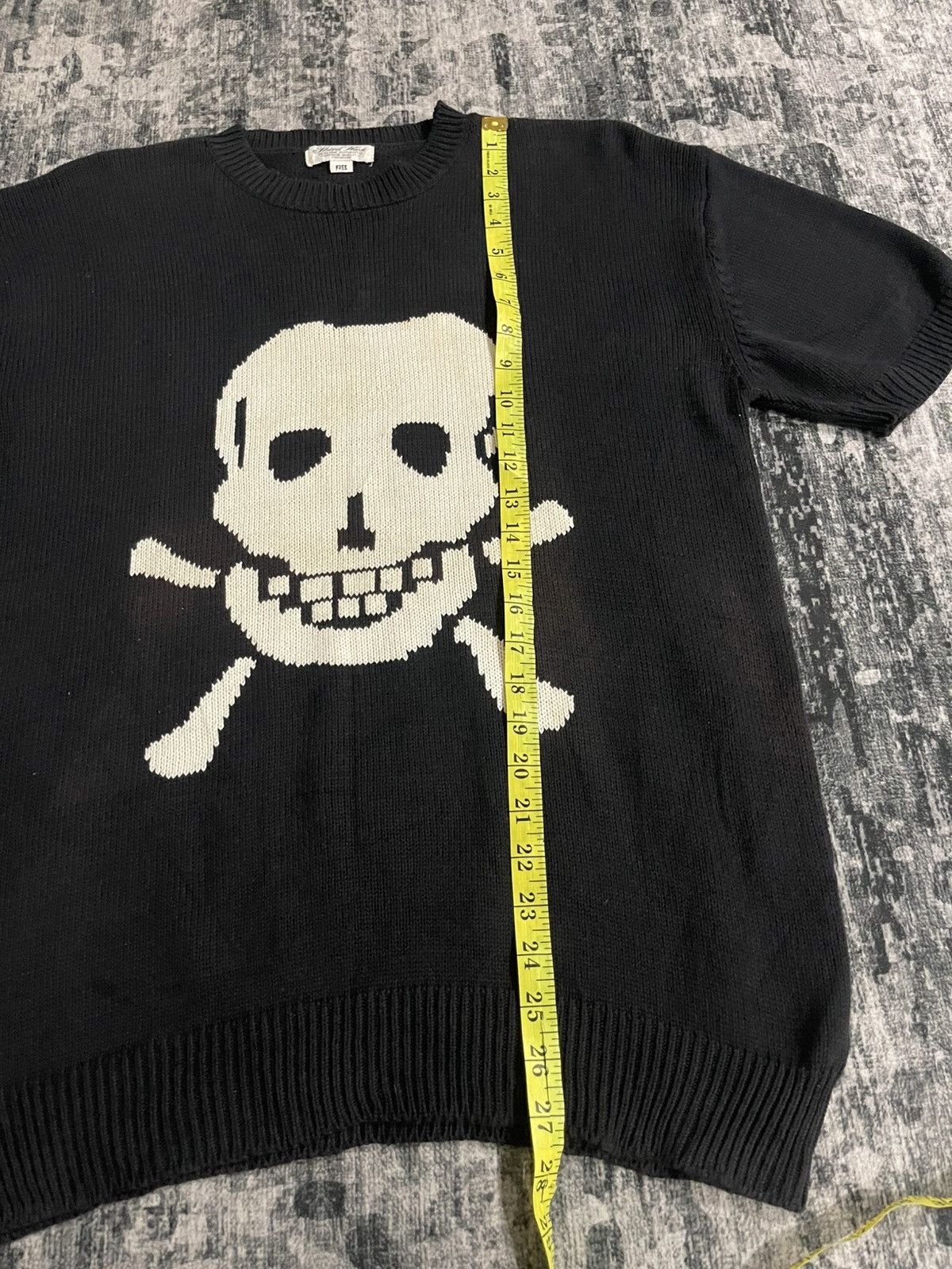 Japanese Brand Third Wave Skull Print Shortsleeve Knit Size US L / EU 52-54 / 3 - 14 Thumbnail