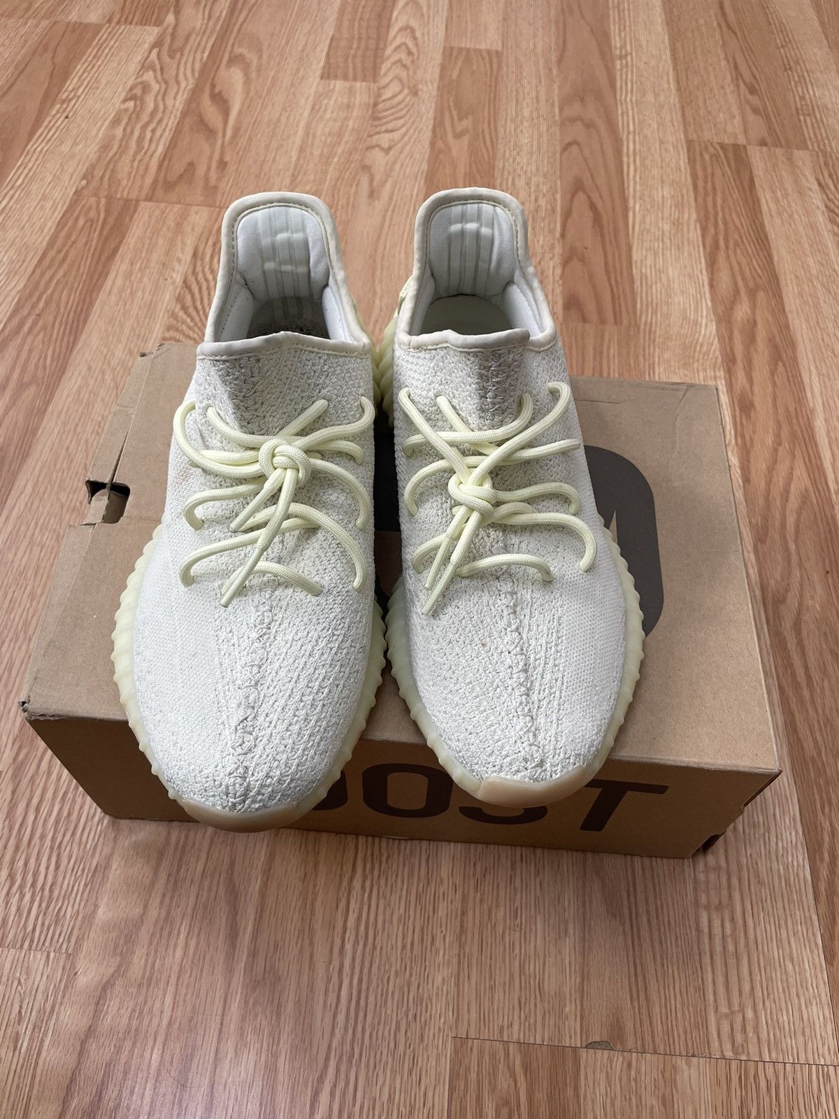 Adidas × Yeezy Yeezy Boost 350 V2 Butter Size US 10 / EU 43 - 8 Thumbnail