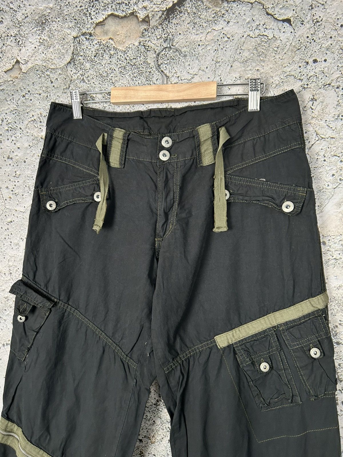 Other Vintage Cargo Gorpcore Pants Avantgarde Streetwear 90s Y2K Size US 32 / EU 48 - 3 Thumbnail