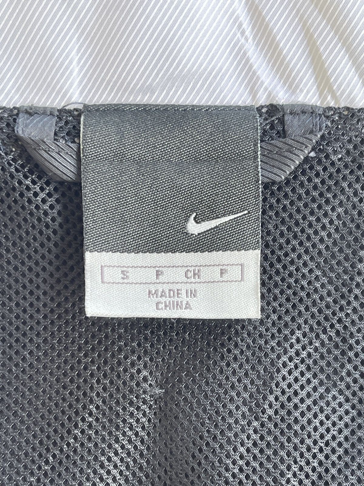 Nike Vintage Nike Small Logo Oversize Sweater Size US S / EU 44-46 / 1 - 3 Thumbnail