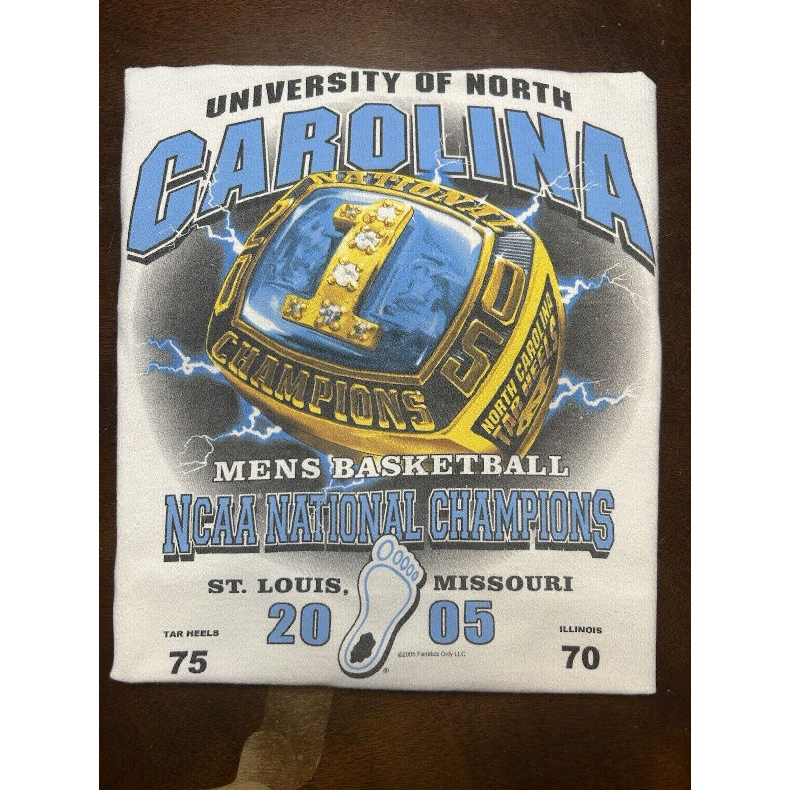 Gildan Y2K NCAA National Championships UNC Tar Heels Basketball Tee Size US XL / EU 56 / 4 - 9 Thumbnail