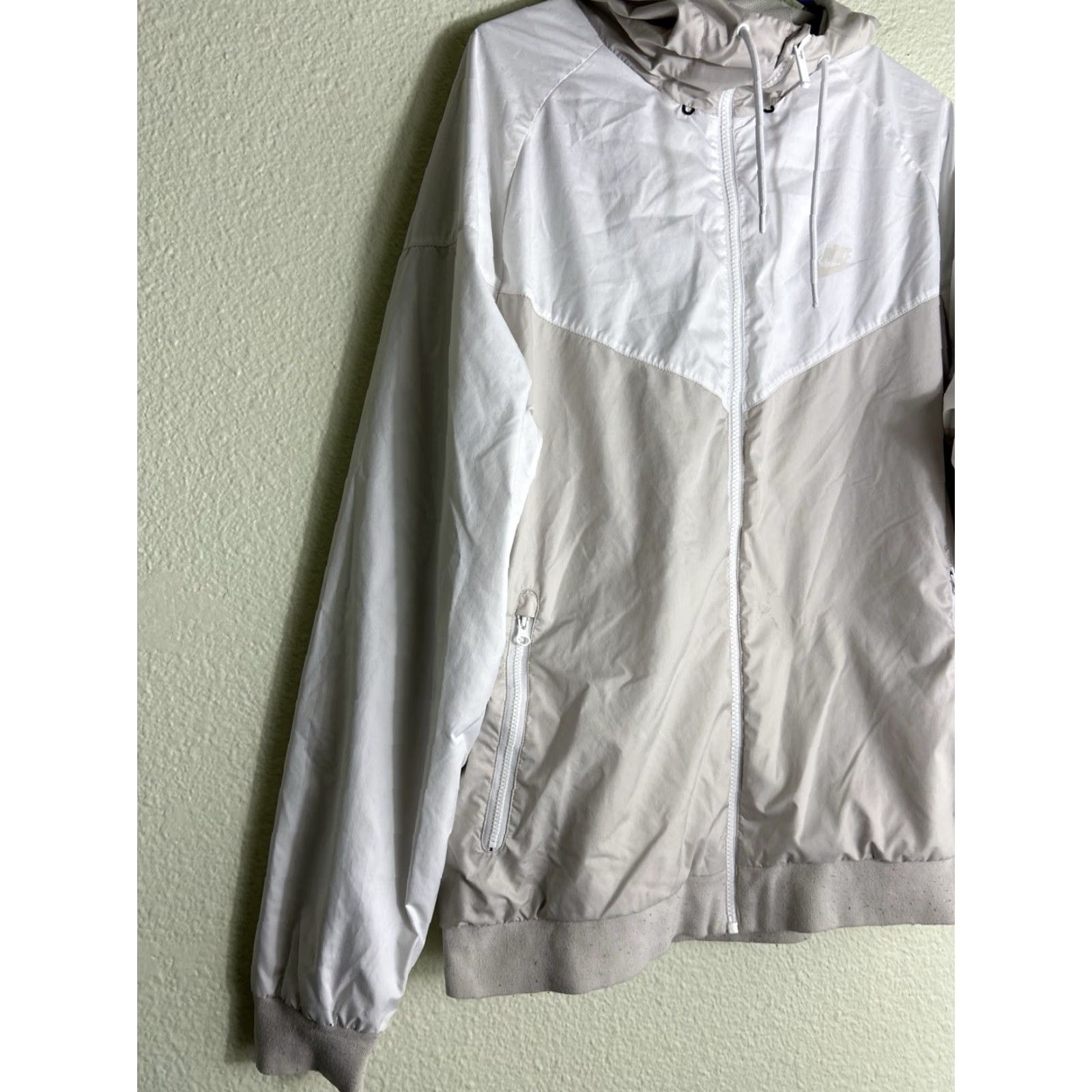 Nike Nike Windrunner Jacket Windbreaker Mens XL White Beige Full Zip Hooded Size US XL / EU 56 / 4 - 2 Thumbnail