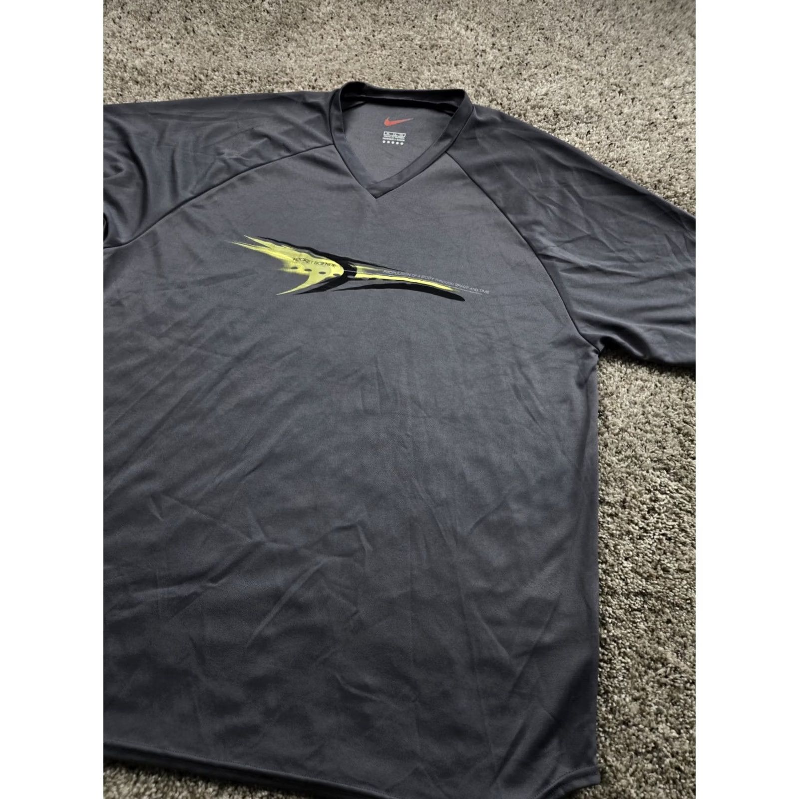 Nike Vintage Nike Dri-FIT Alpha Project T-Shirt XL Mens Gray Short Sleeve NWT 90s USA Sports Moisture Wicking Size US XL / EU 56 / 4 - 2 Thumbnail