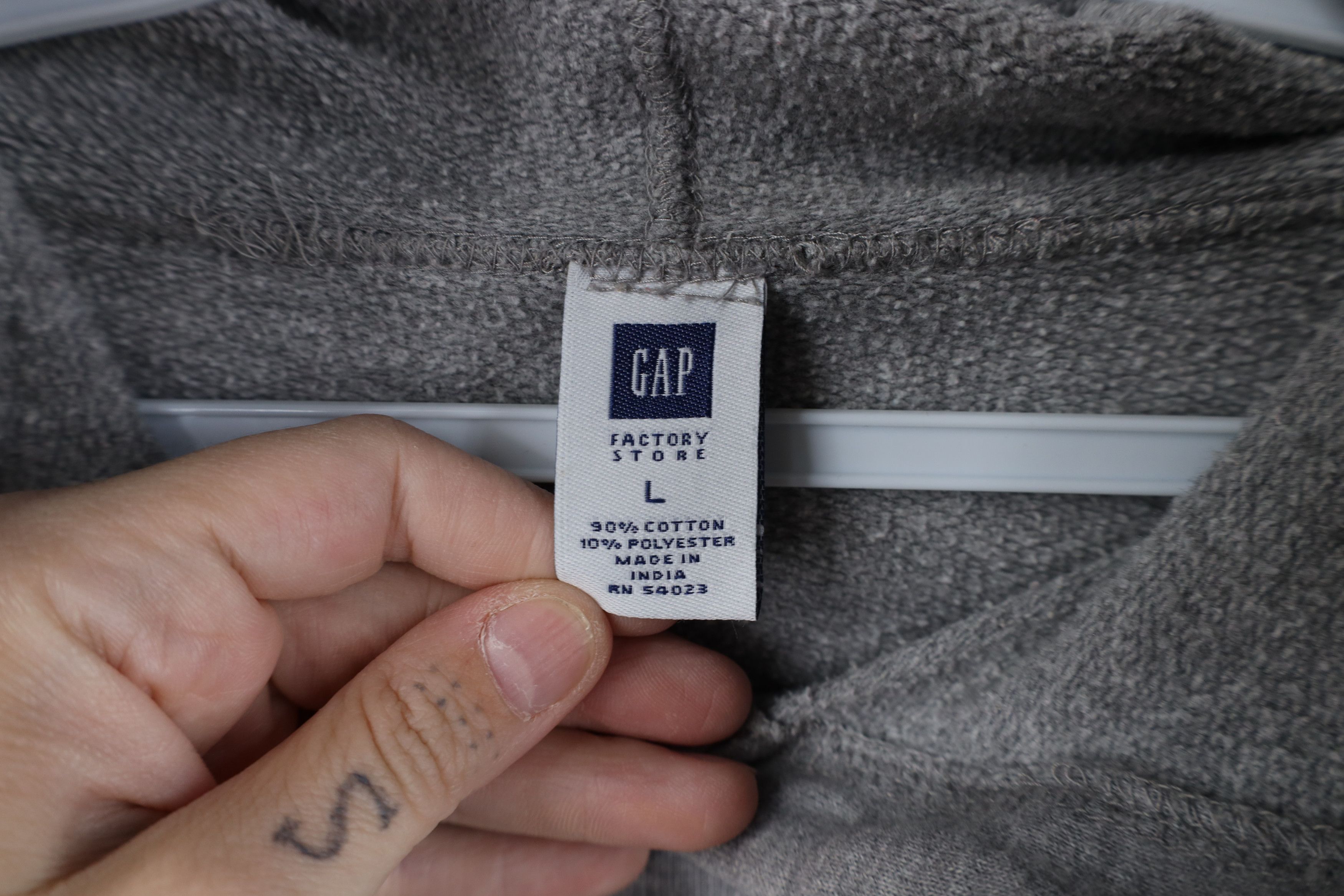 Gap Vintage Y2K 2004 Gap Fit Hoodie Sweatshirt Heather Gray Size US L / EU 52-54 / 3 - 11 Thumbnail