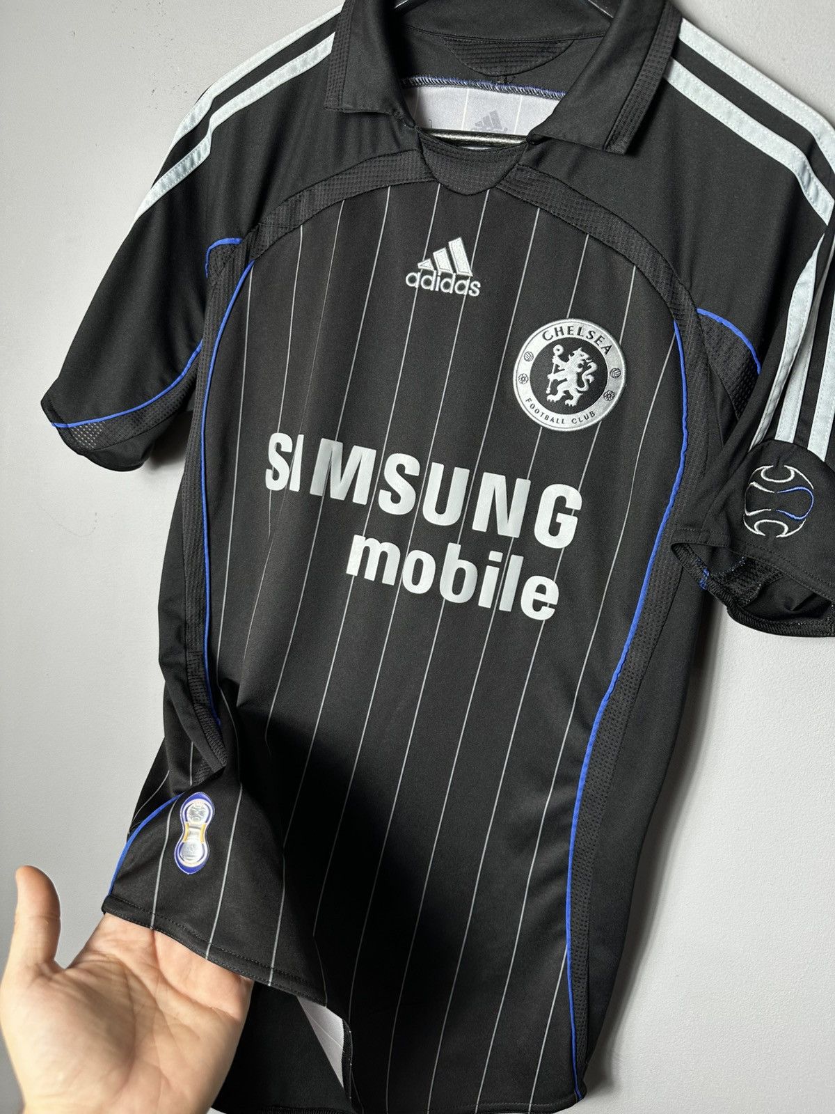 Chelsea Soccer CHELSEA LONDON 2006 2007 THIRD FOOTBALL SHIRT SOCCER JERSEY Size US S / EU 44-46 / 1 - 4 Thumbnail