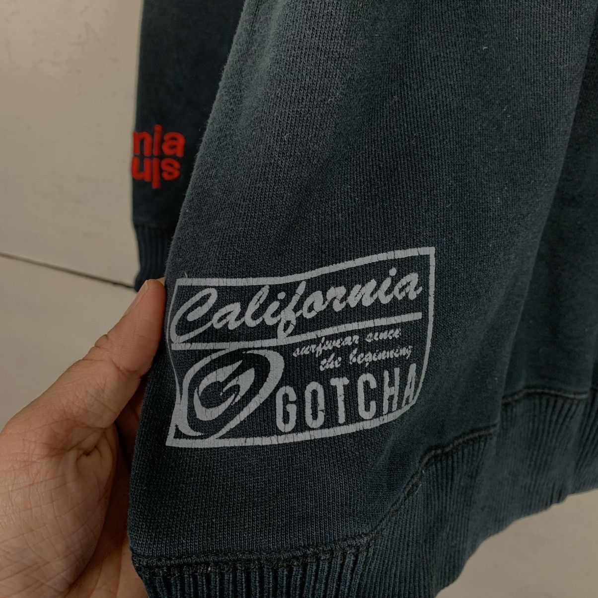 Gotcha Vintage Gotcha Surfwear Sweatshirt Size US L / EU 52-54 / 3 - 10 Thumbnail