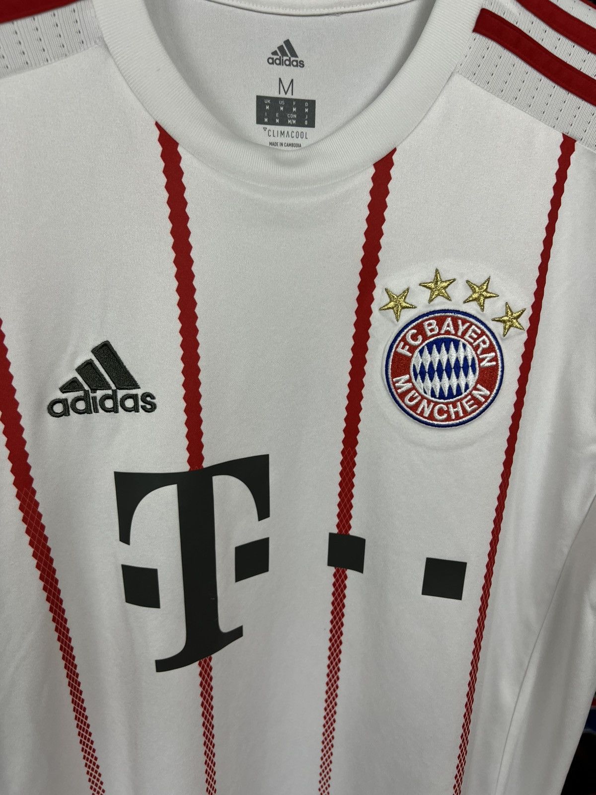 Adidas Jersey Adidas Bayern Munich 2017/18 Müller #25 Size US M / EU 48-50 / 2 - 4 Thumbnail