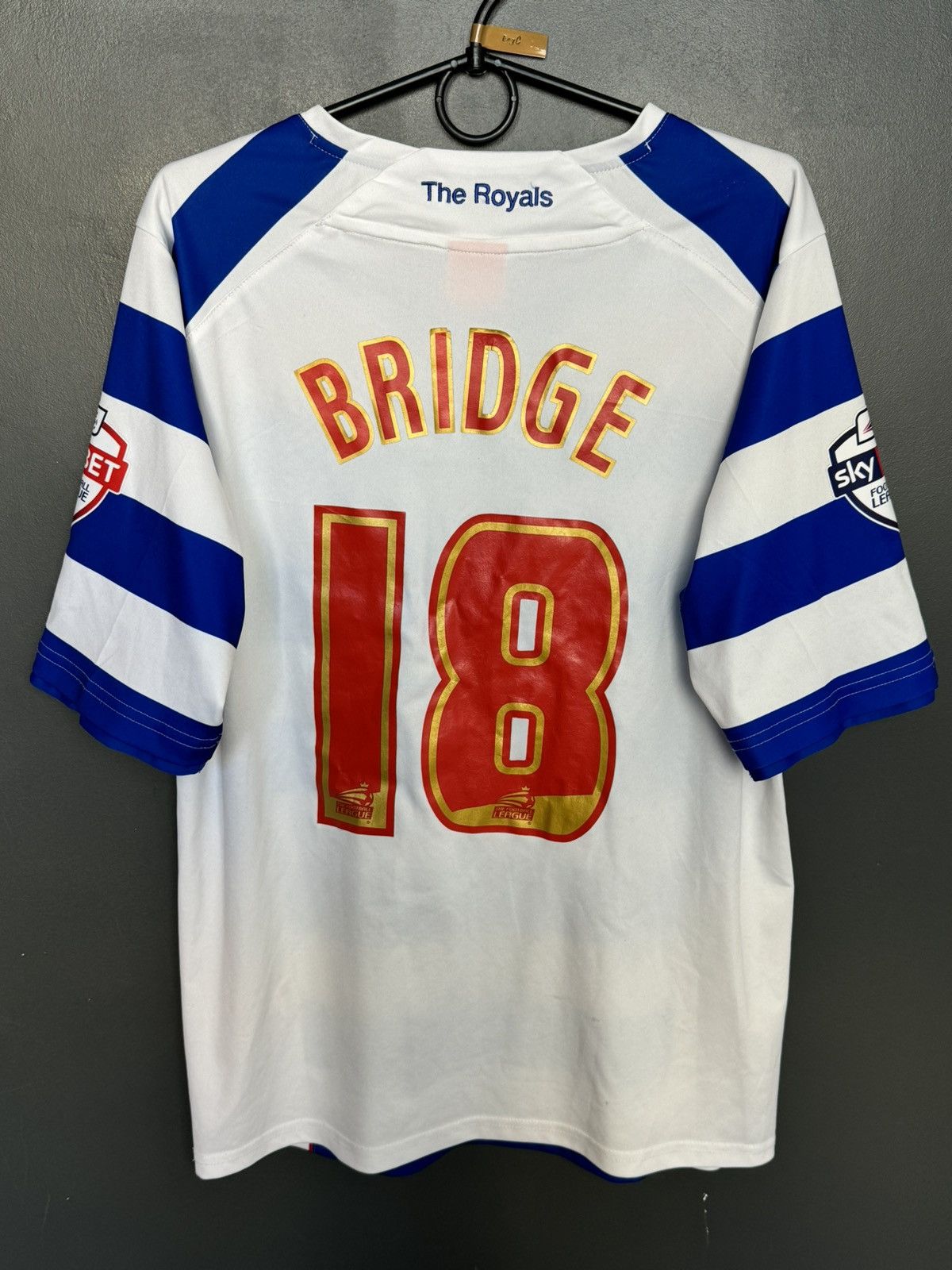 Puma Reading 13/14 Home Bridge Football Jersey Size US M / EU 48-50 / 2 - 1 Thumbnail