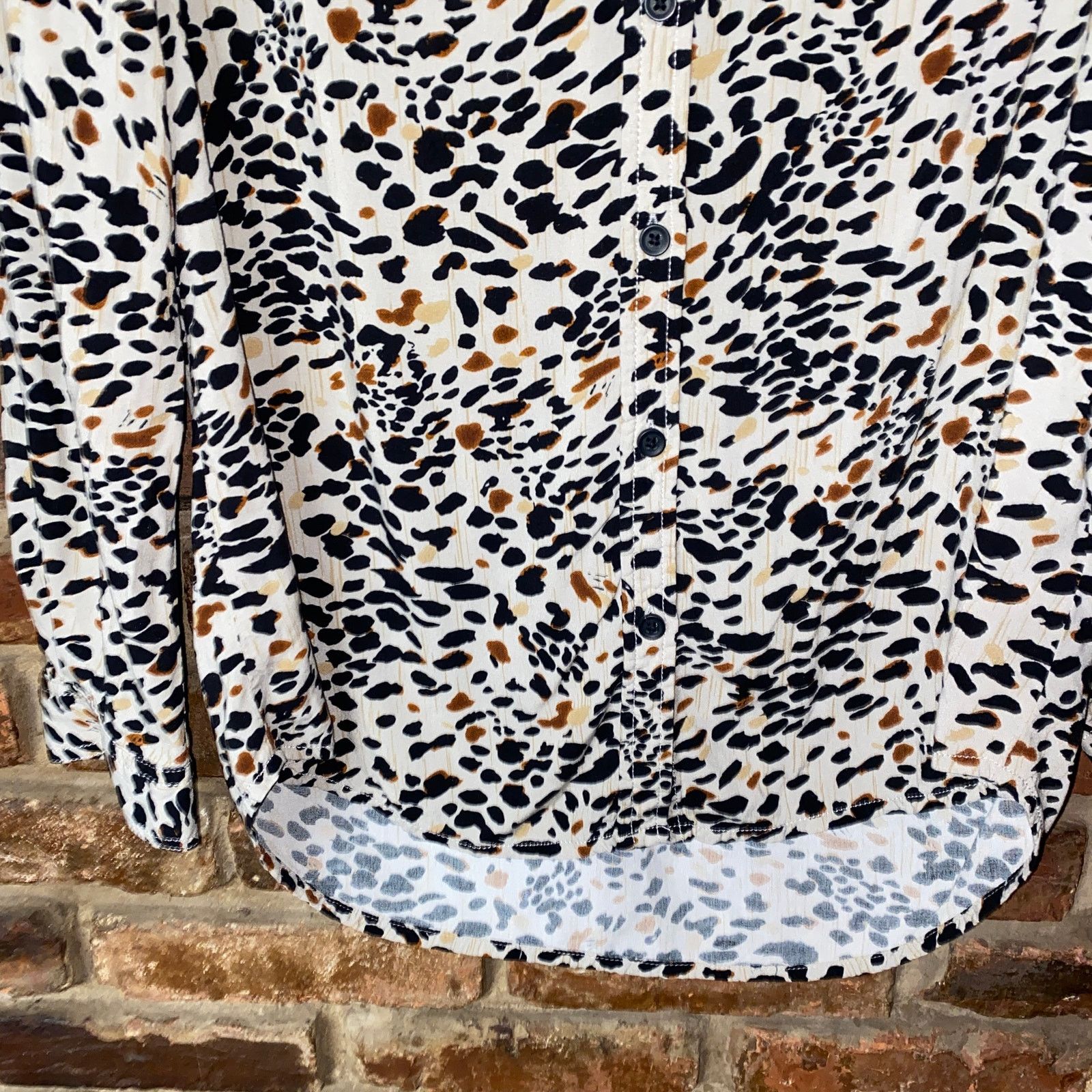 Other BeachLunchLounge Tan Animal Button Down Shirt Small Size S / US 4 / IT 40 - 3 Thumbnail