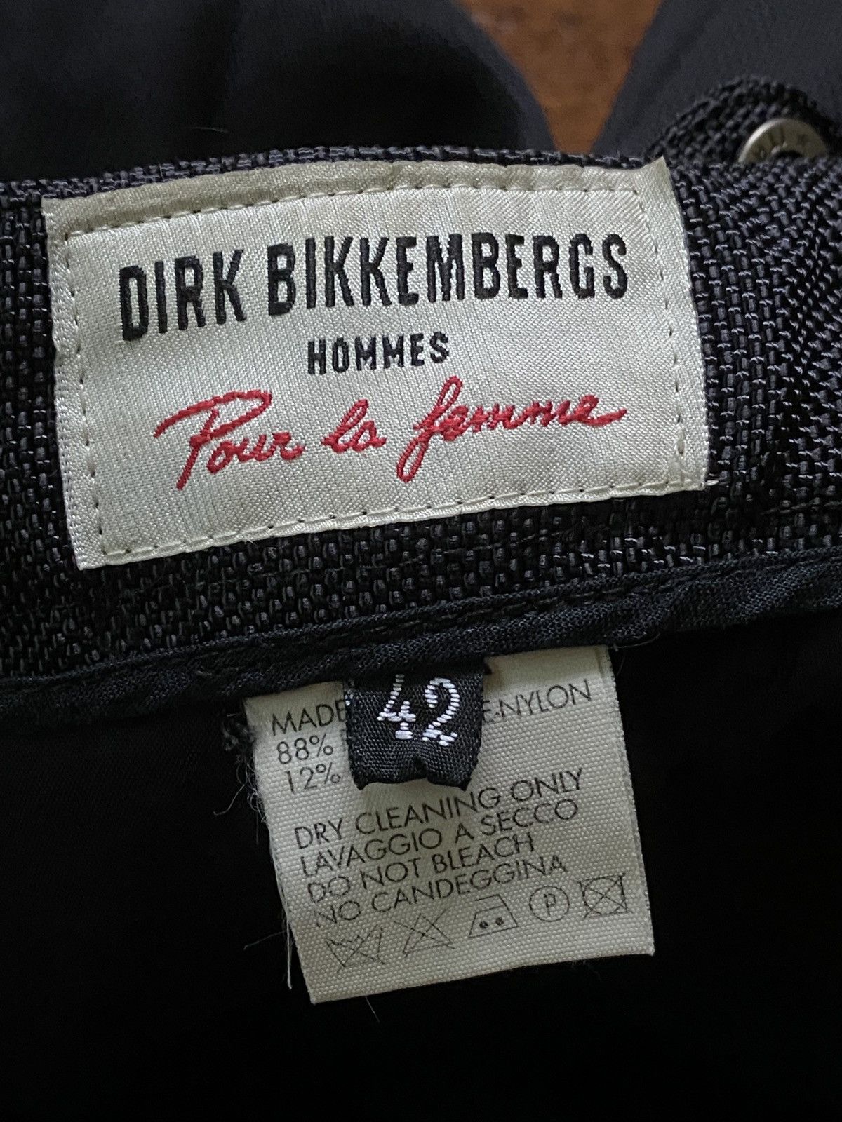 Dirk Bikkembergs S/S 1997- Dirk Bikkembergs- Archive Nylon Resin Suit Size S / US 4 / IT 40 - 23 Thumbnail