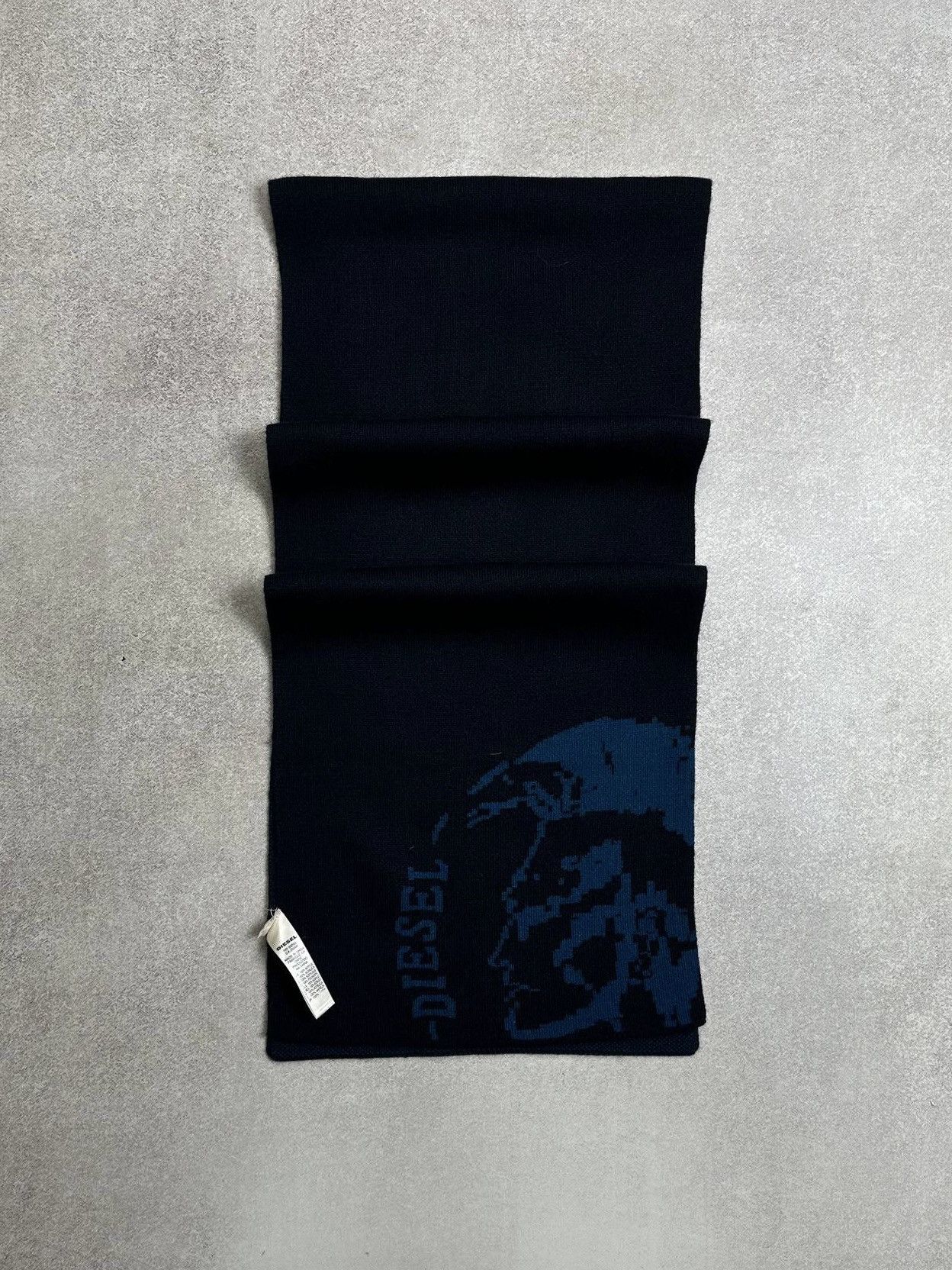 Diesel Vintage Diesel Big Logo Knit Scarf Rare Grunge Y2K Size ONE SIZE - 1 Thumbnail