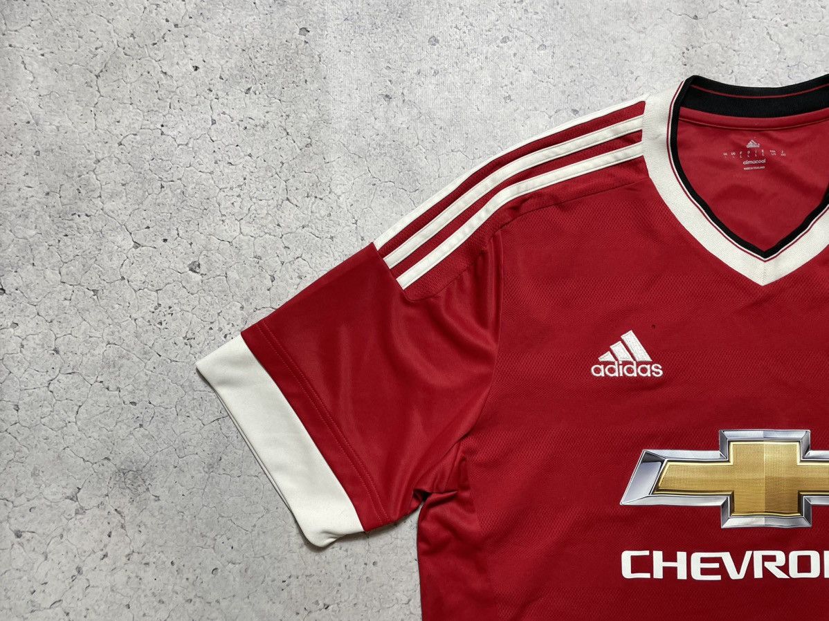 Adidas Adidas FC Manchester United 2015 Soccer Jersey Size US L / EU 52-54 / 3 - 4 Thumbnail
