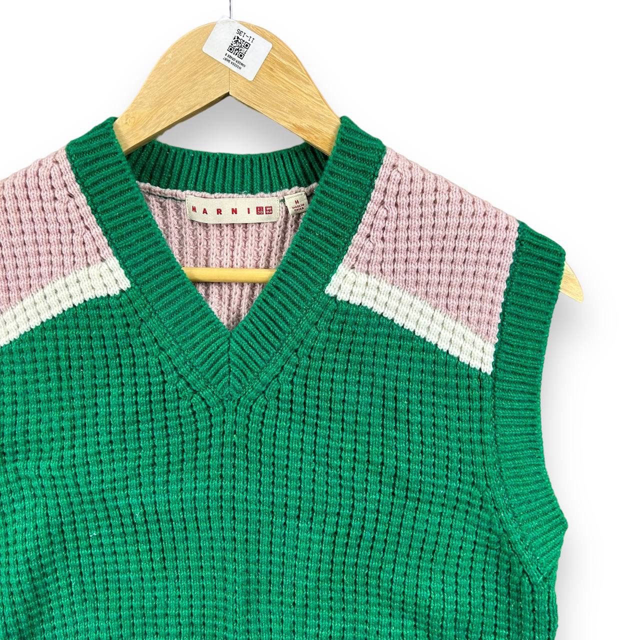 Marni × Uniqlo Marni Uniqlo x Marni Popcorn Knitted V Neck Vest Size US M / EU 48-50 / 2 - 2 Thumbnail