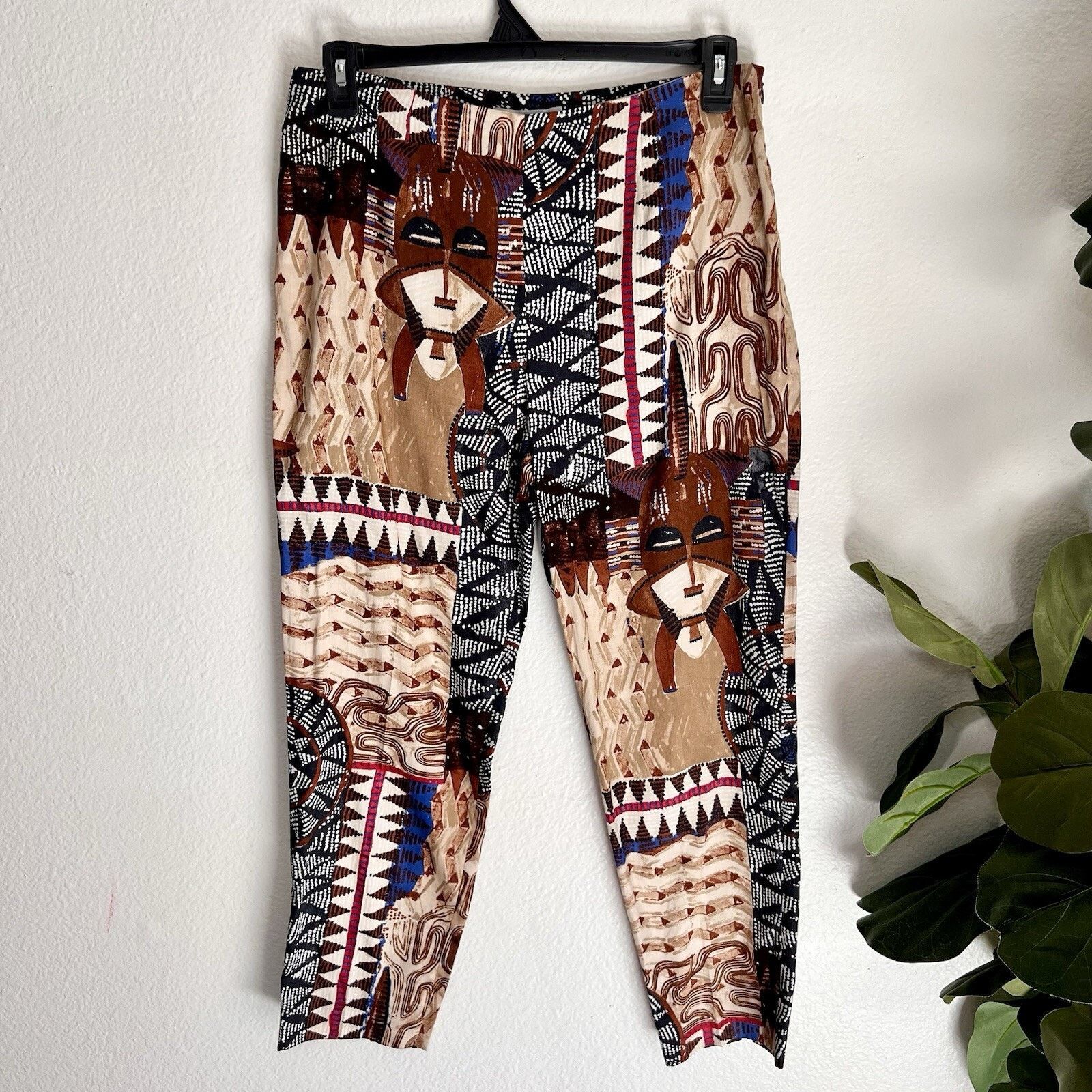 Saks Fifth Avenue SAKS FIFTH AVE (12) Tribal Ethnic Straight Leg Capri Pant Size 34" / US 12 / IT 48 - 1 Thumbnail