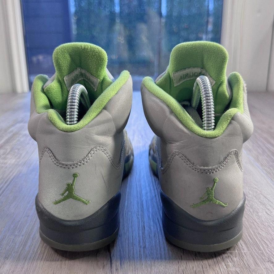 Nike NIKE • JORDAN 5 GS Retro "2022 Green Bean" (4.5M) Size US 5 / EU 37 - 9 Thumbnail