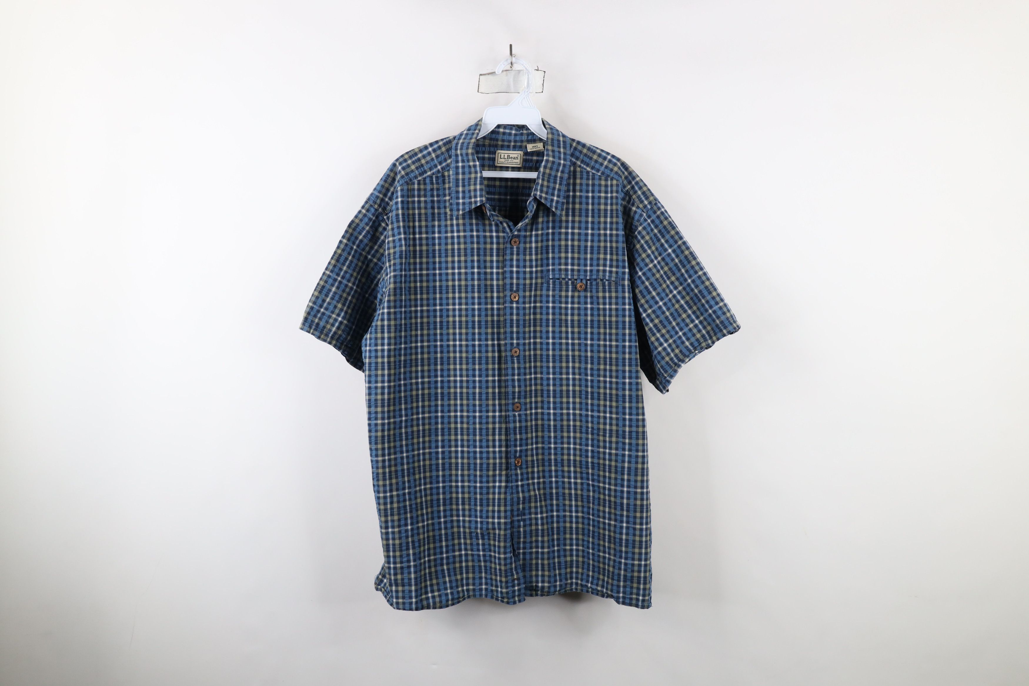 L.L. Bean × Vintage Vintage LL Bean Seersucker Short Sleeve Button Shirt Size US L / EU 52-54 / 3 - 1 Thumbnail