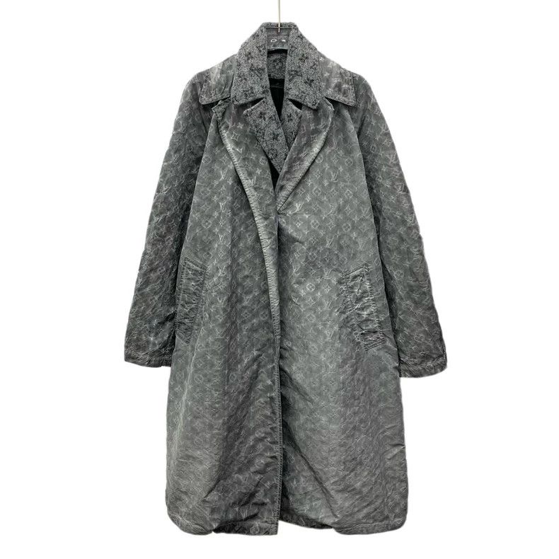 Louis Vuitton Louis Vuitton Grey logo full print felt collar alpaca long Size 4XL / US 24-26 - 1 Thumbnail