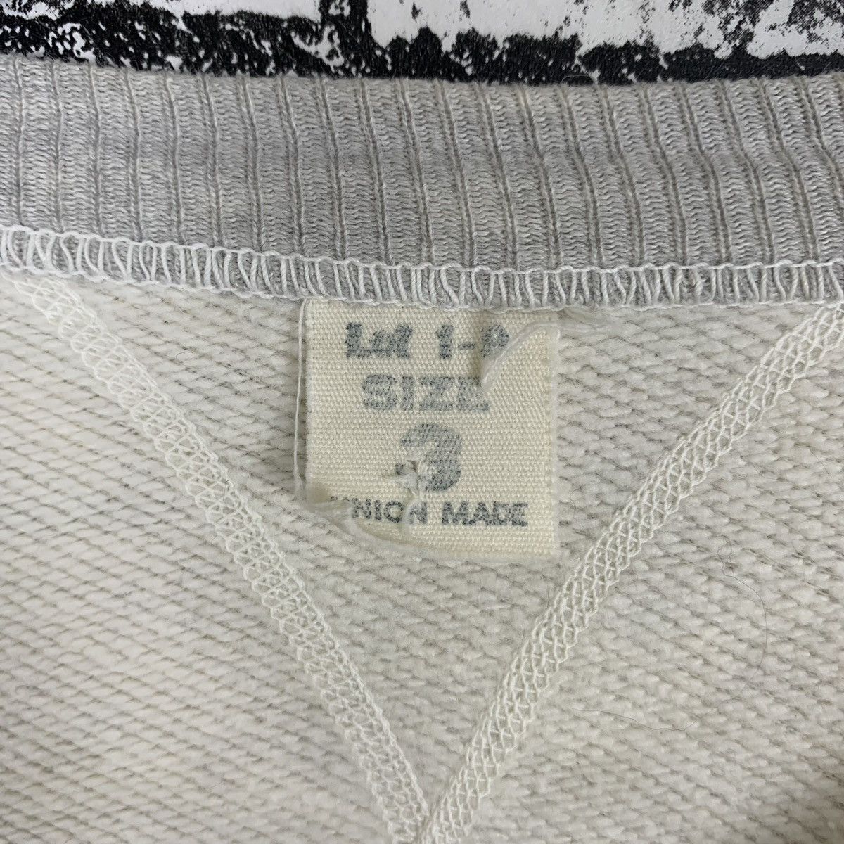 Designer × Union LA × Vintage Vintage Union Made Double V Neck Sweatshirt Crewneck Size US M / EU 48-50 / 2 - 9 Thumbnail