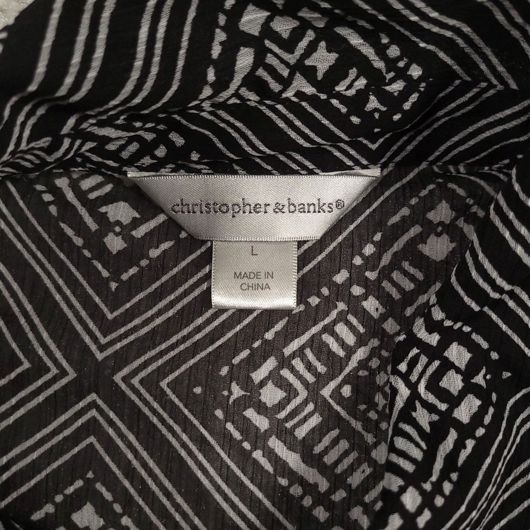 Vintage Christopher & Banks Blouse Womens Large Black White Geometric Print Button Front Size L / US 10 / IT 46 - 4 Thumbnail