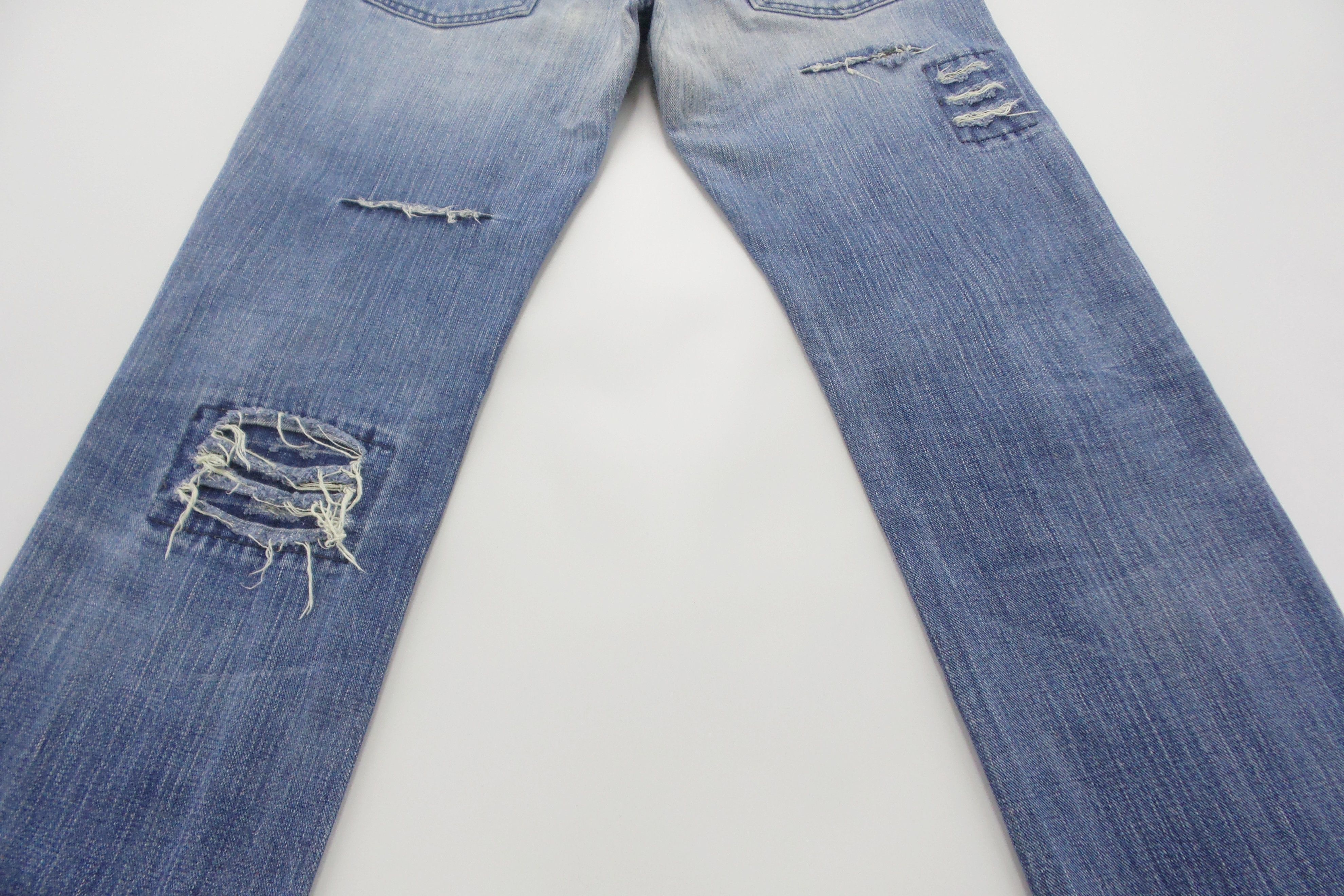 TMT Japanese Brand T.M.T Distressed Ripped Jeans W17xL44.5 Size US 34 / EU 50 - 12 Thumbnail