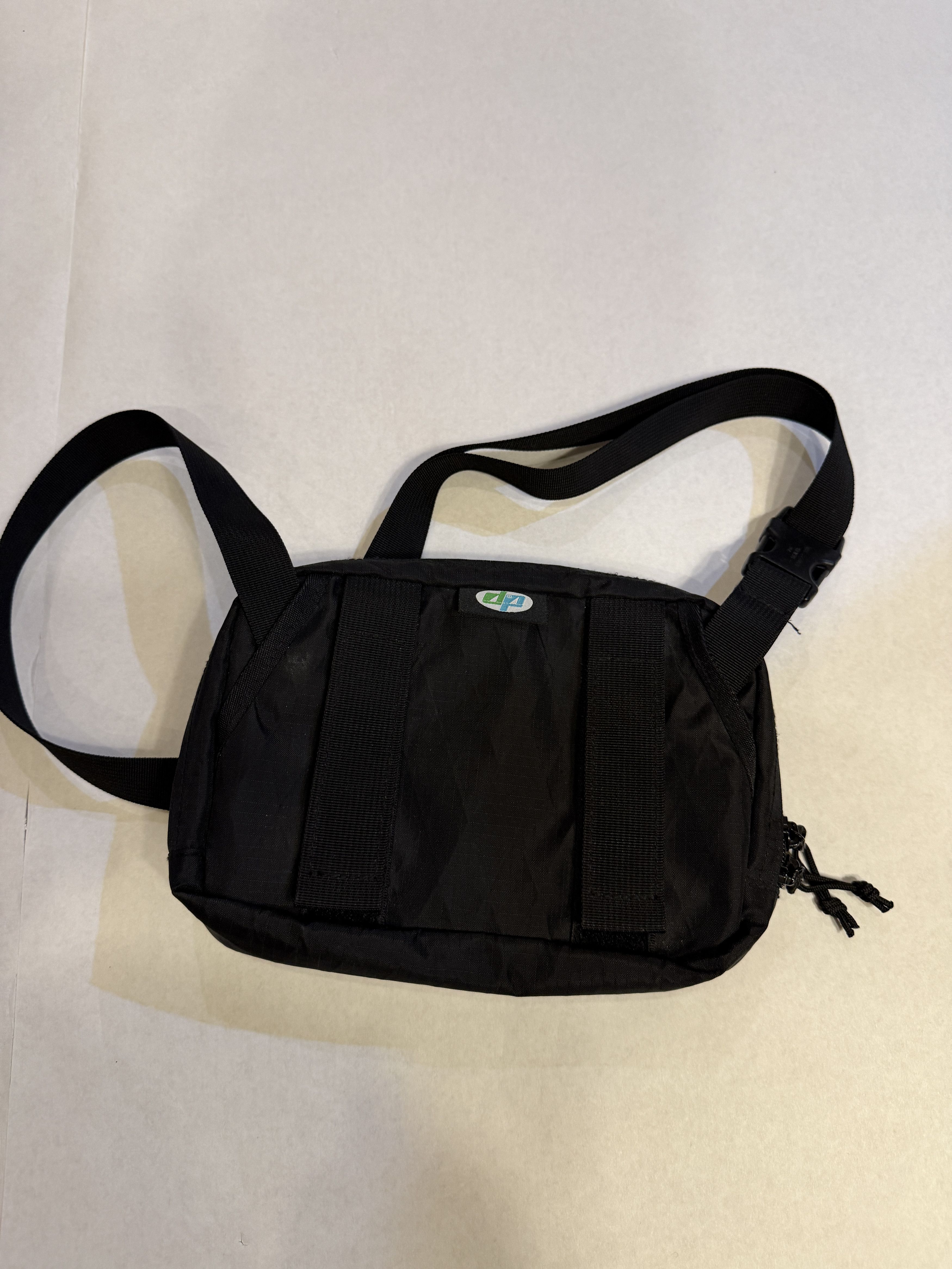 Supreme Supreme Black Logo Crossbody Bag Size ONE SIZE - 2 Thumbnail