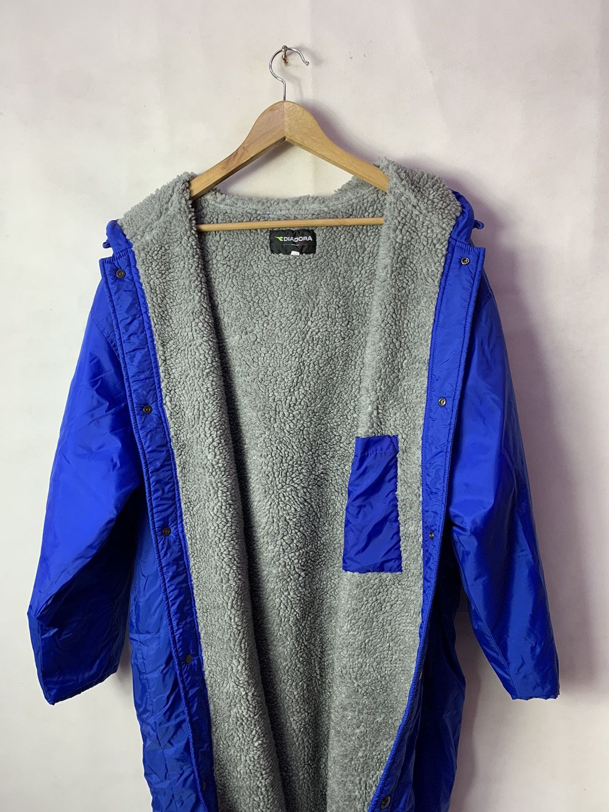 Diadora Steals! Diadora Sportswear Long Coach Jacket Fleece Lining Size US L / EU 52-54 / 3 - 6 Thumbnail