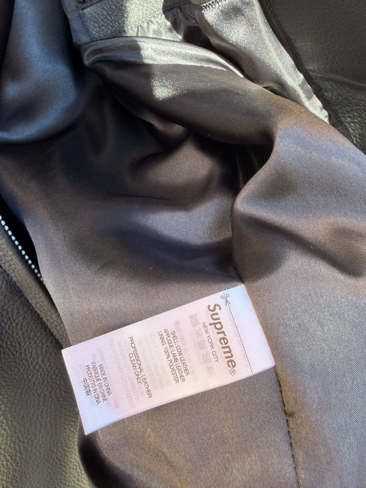 New York Yankees × Supreme Supreme Yankee Kanji Leather Varsity Jacket Size Large Size US L / EU 52-54 / 3 - 10 Thumbnail