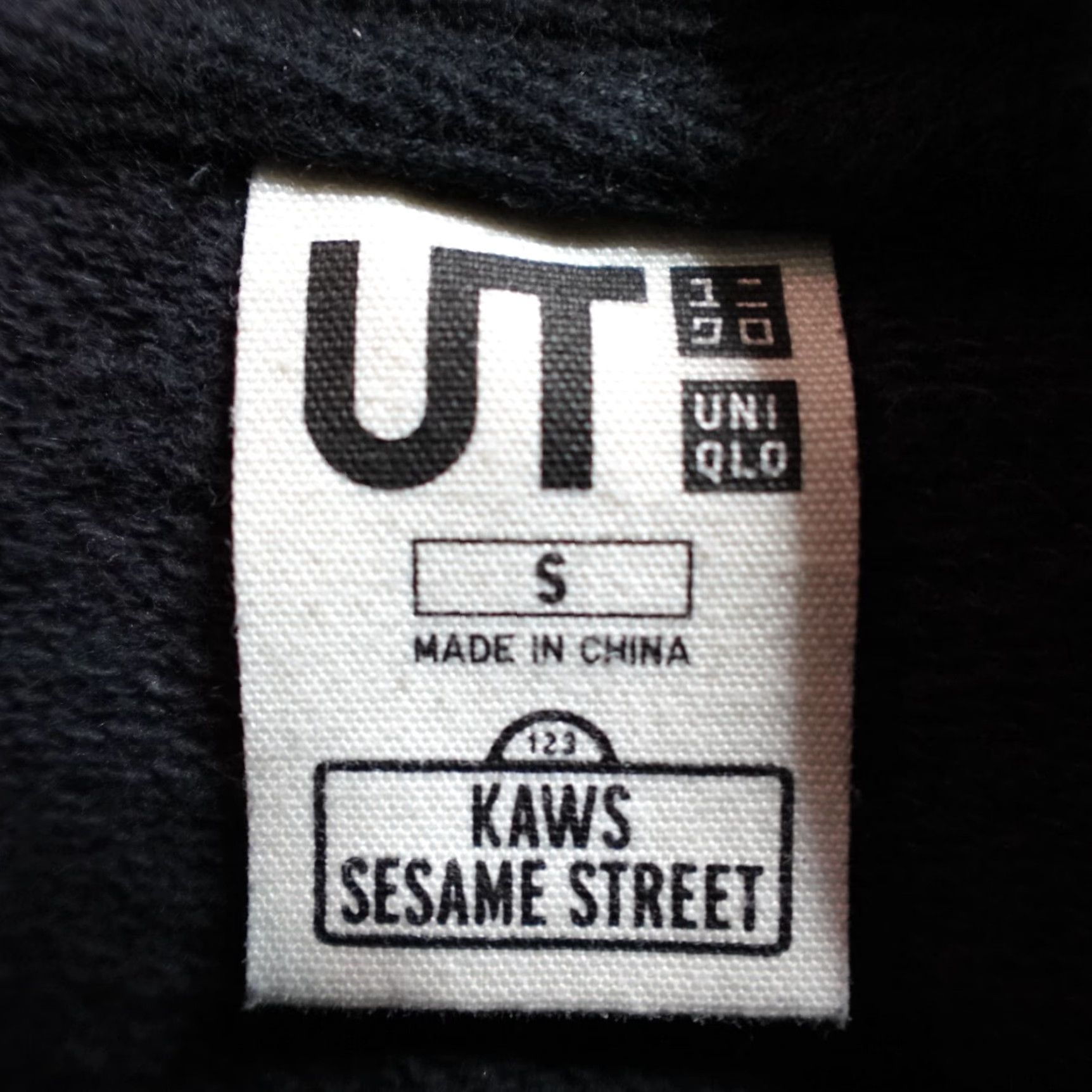 Uniqlo Uniqlo Hoodie Black S Men Long Sleeve Full Zip Jersey Drawstring Size US S / EU 44-46 / 1 - 4 Thumbnail
