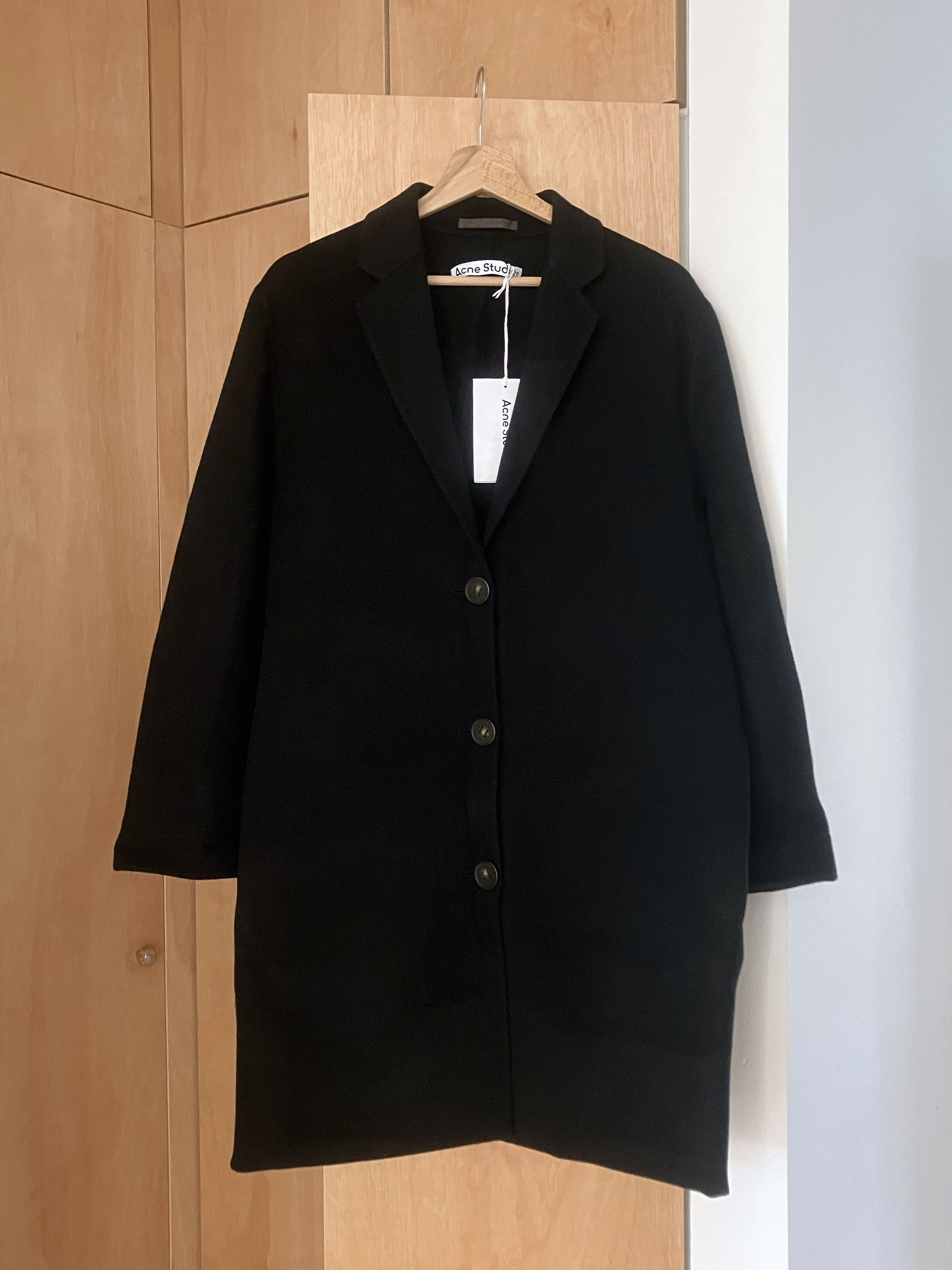 【ゆうゆう様】Acne Studios GAVIN PAW17 ゆうゆう様】Acne Studios GAVIN PAW17 Acne Studios' A/W 2024 show