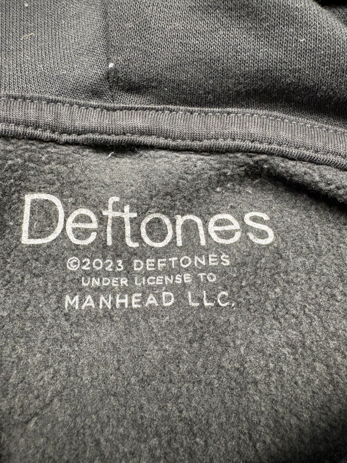 Band Tees Deftones Ohms 2023 Track Fullover Merch Hoodie Boxy Fit Y2K Size US M / EU 48-50 / 2 - 9 Thumbnail