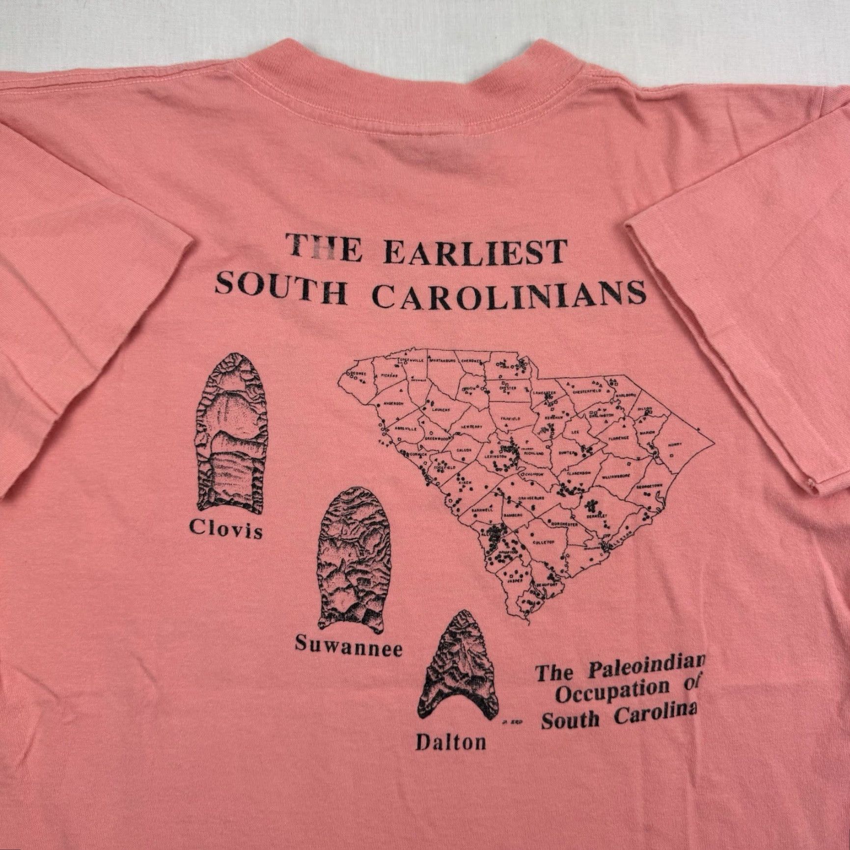 Fruit Of The Loom VINTAGE Fruit of the Loom T-Shirt Adult Large Pink Fossils Artifacts 90s Men Size US L / EU 52-54 / 3 - 2 Thumbnail
