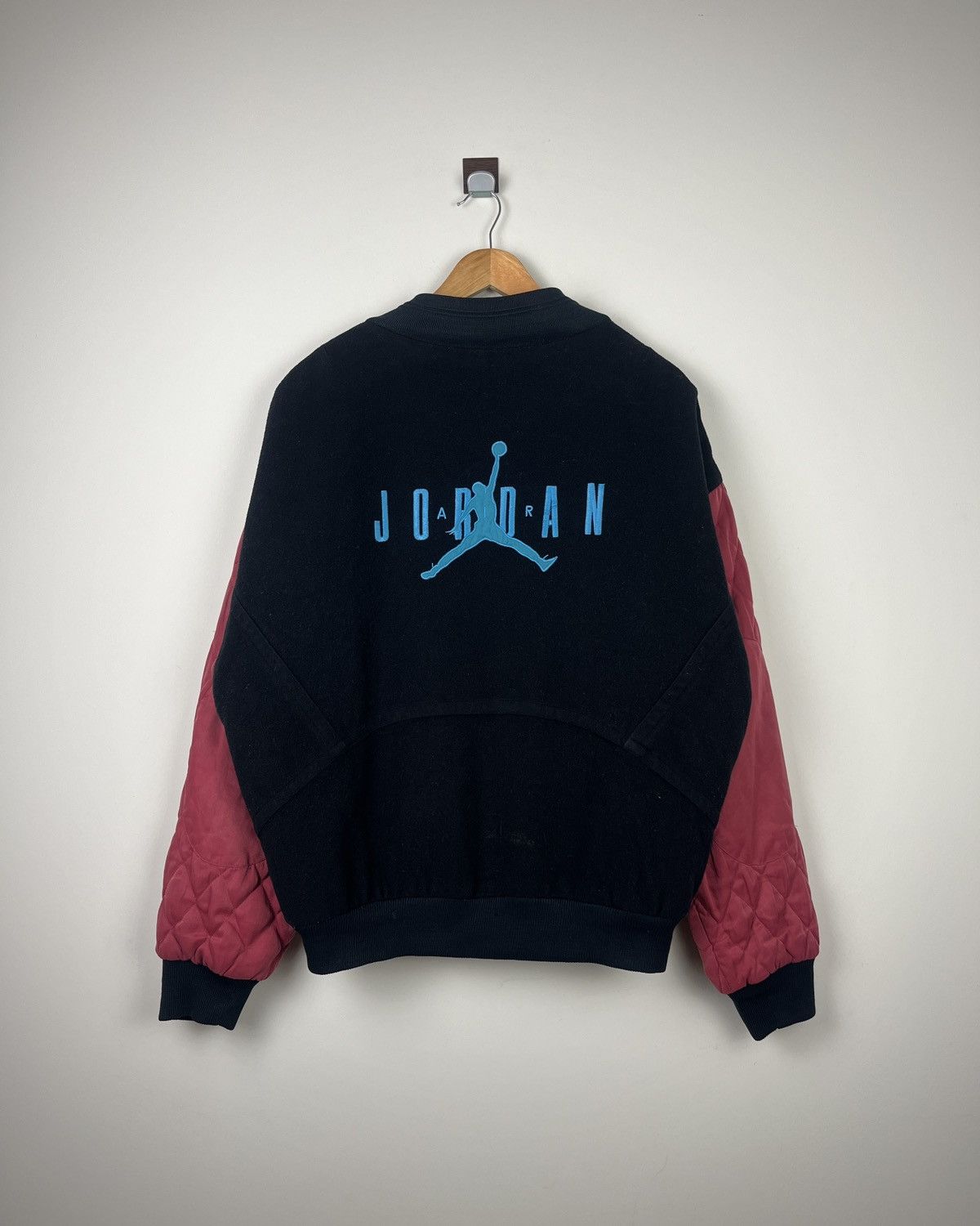 Jordan Brand Vintage 90s Nike Air Jordan Flight Bomber Jacket - Big Logo Size US L / EU 52-54 / 3 - 1 Thumbnail
