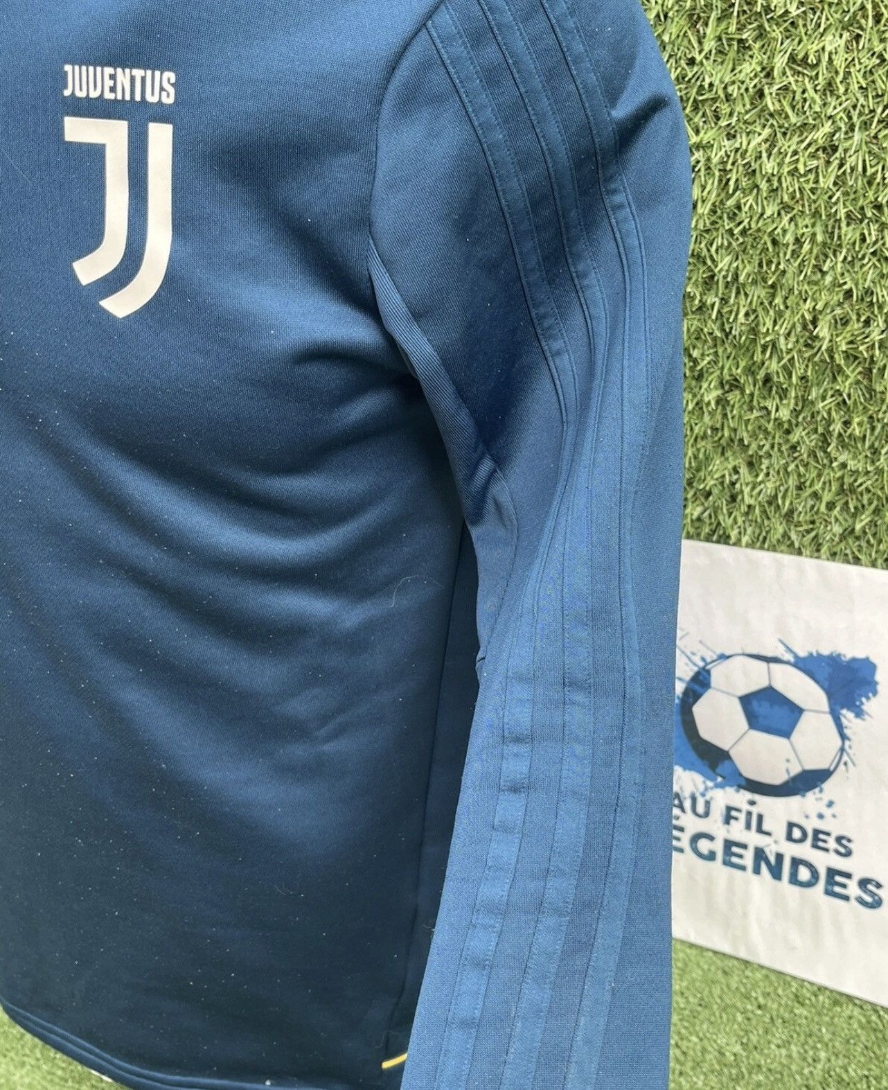 Adidas Sweat shirt juventus Size US XS / EU 42 / 0 - 4 Thumbnail