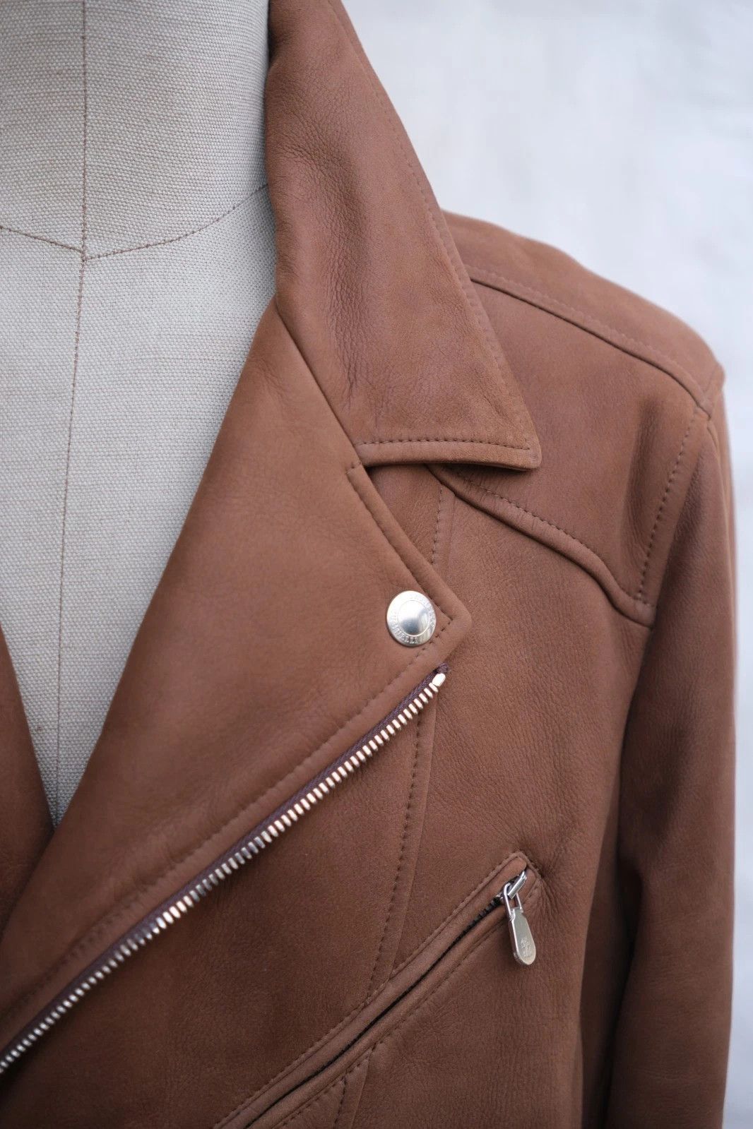 Brunello Cucinelli NEW Brunello Cucinelli Shearling Biker Brown XL Size US XL / EU 56 / 4 - 2 Thumbnail