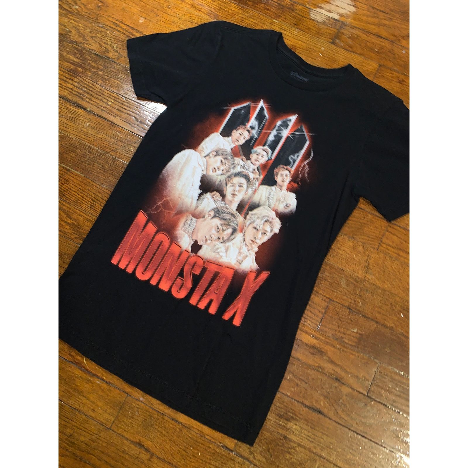 Band Tees Monsta X Lightning Graphic T Shirt Black Small K Pop Band Size US S / EU 44-46 / 1 - 5 Thumbnail
